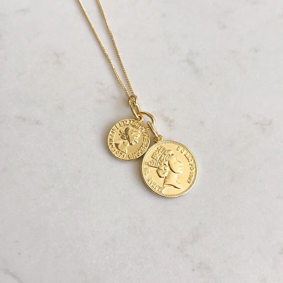 Delicate disk 14k gold necklace, dainty gold coin pendant, gold medallion necklace , minimalist g... | Etsy (US)