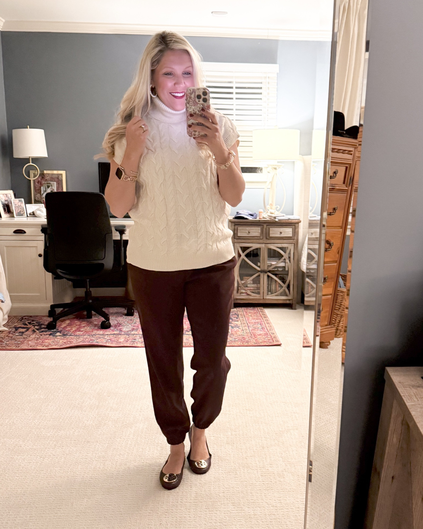 Another great way to wear this sweater is with fun pants and flats!  Still cute, but slightly more casual than paired with heels. Would be perfect for a work holiday party!
•
#kristieincarolina #liketkit #style #shopthepost 
#rewardstylebloggers #LTKseasonal
#christmasparty #holidayphoto #christmascard #outfitinspo #holidayoutfit #holidayparty

#LTKHoliday #LTKBump #LTKFindsUnder50