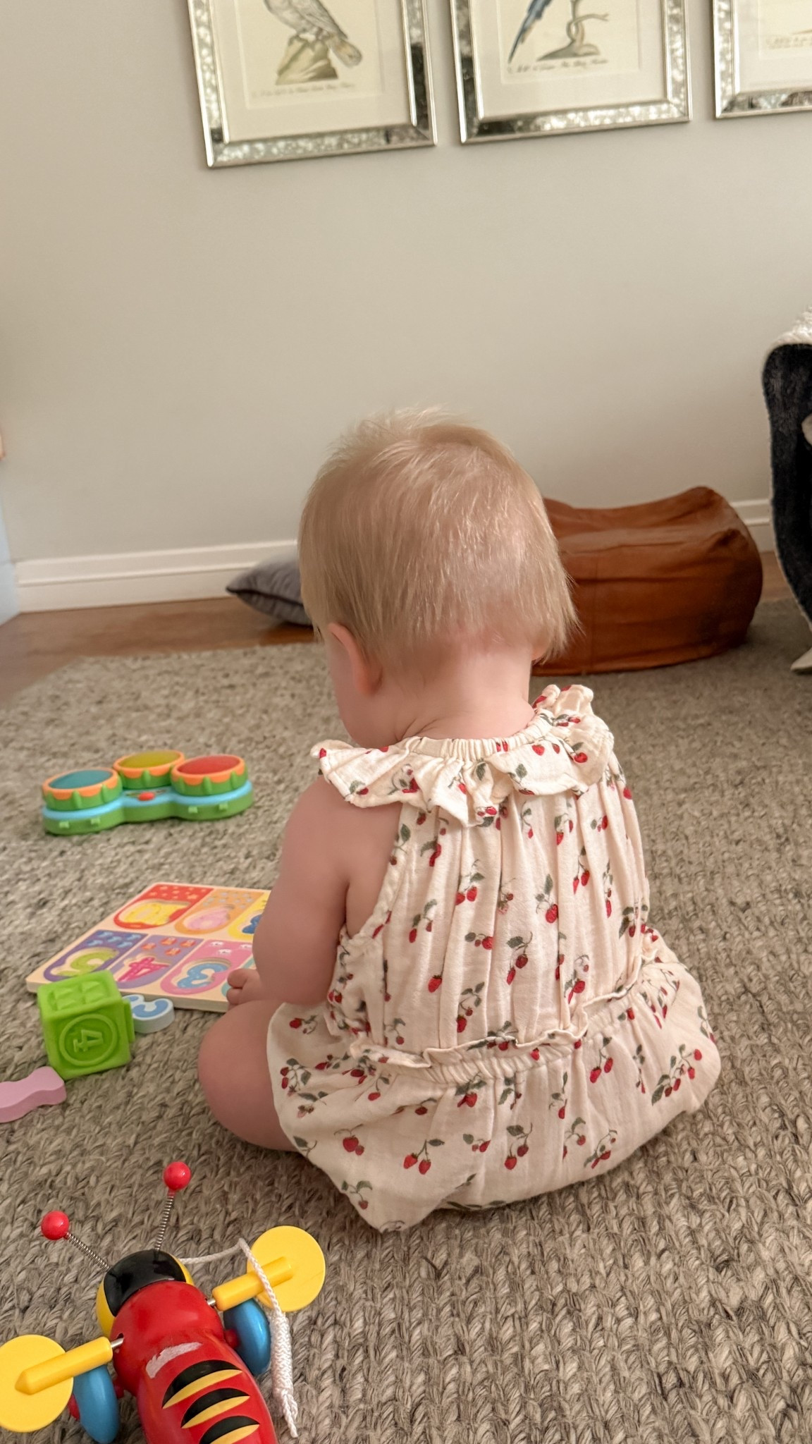 Remi is wearing the Plum Suit in Muslin 🍒🍒🍒