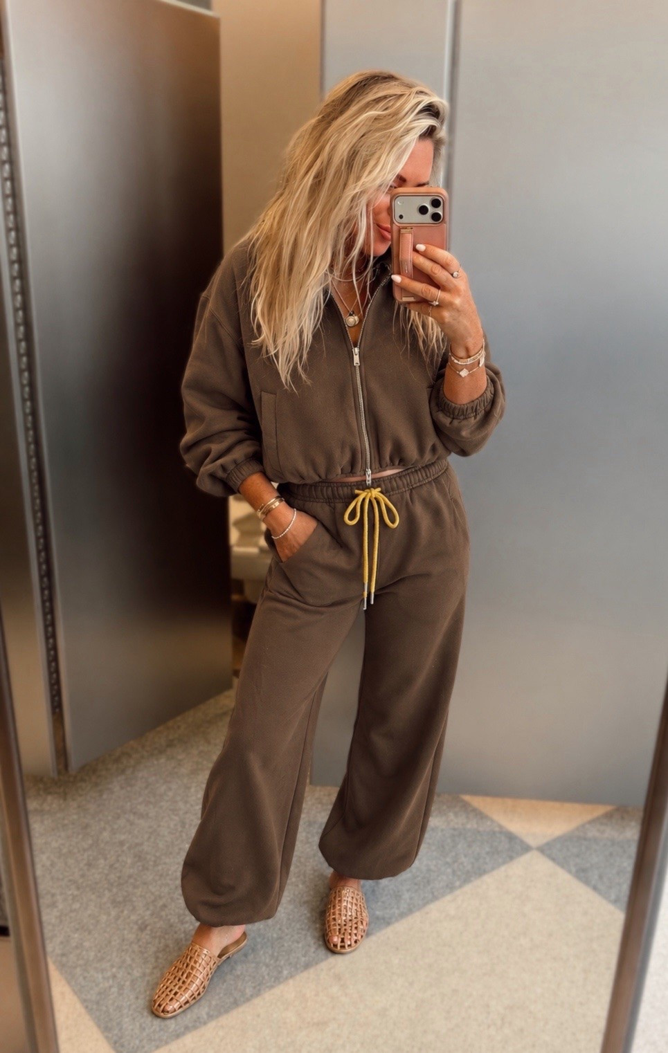 Target is winning! This set❤️🤌🏼! 
I did smalls 🍂- great for travel and so cute on! It’s giving Aritzia