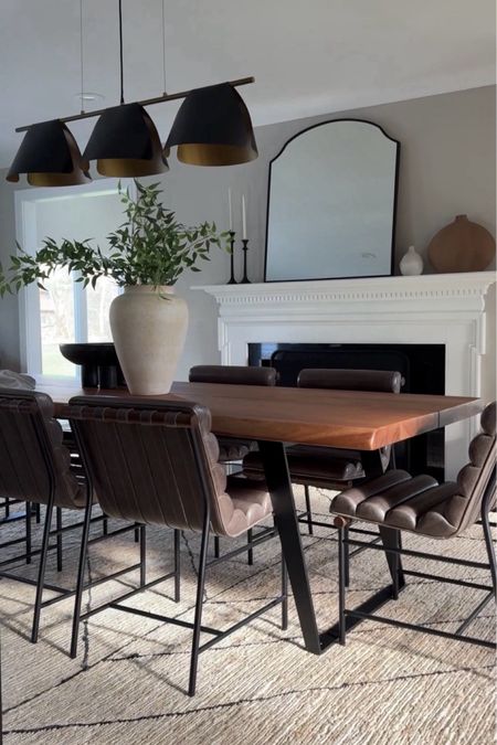 Our dining room refresh! This chandelier doesn’t get enough love. It’s such a statement piece, and I love how big it is. It’s from Crate & Barrel, and in my opinion reasonably priced for the size and quality! 

#LTKhome #LTKstyletip