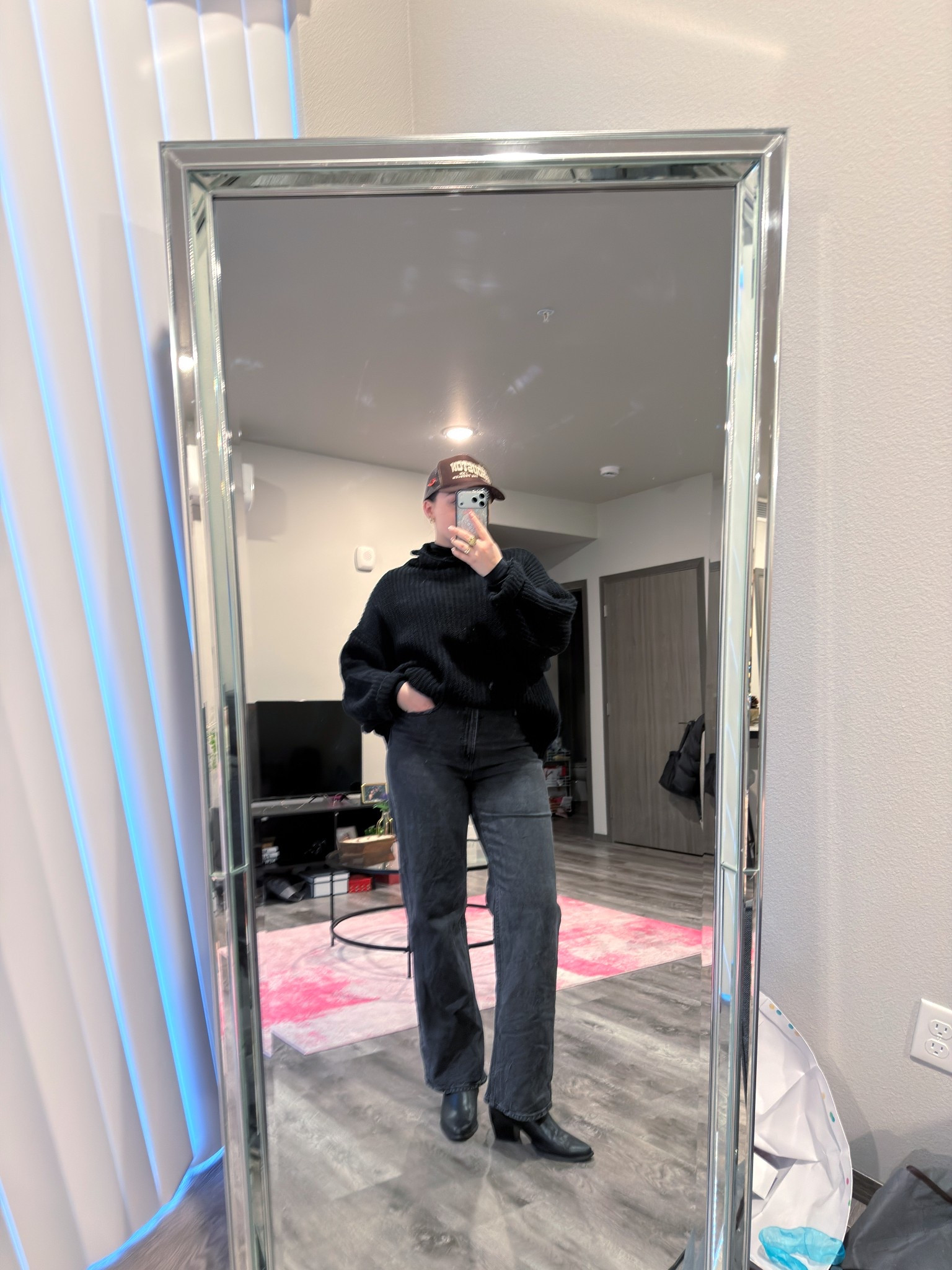 Casual all black outfit for work today! Going to be running around town so simple and casual was the key 🖤

I’m wearing a M sweater, size 31 jeans and size 9 boots

#LTKootd #LTKWorkwear #LTKMidsize