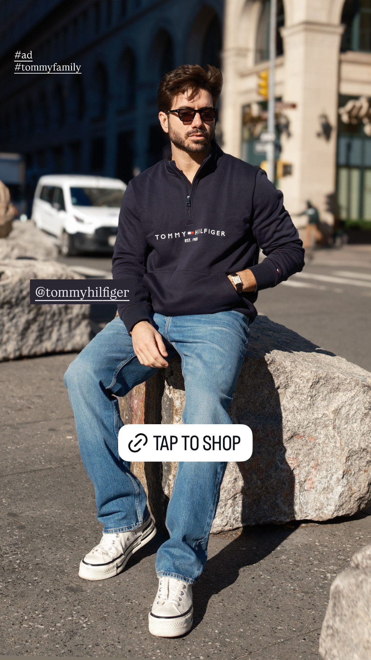 When denim fits this well, you don’t overthink it. Classic, relaxed, and just easy. #tommyfamily #ad @TommyHilfiger  

 