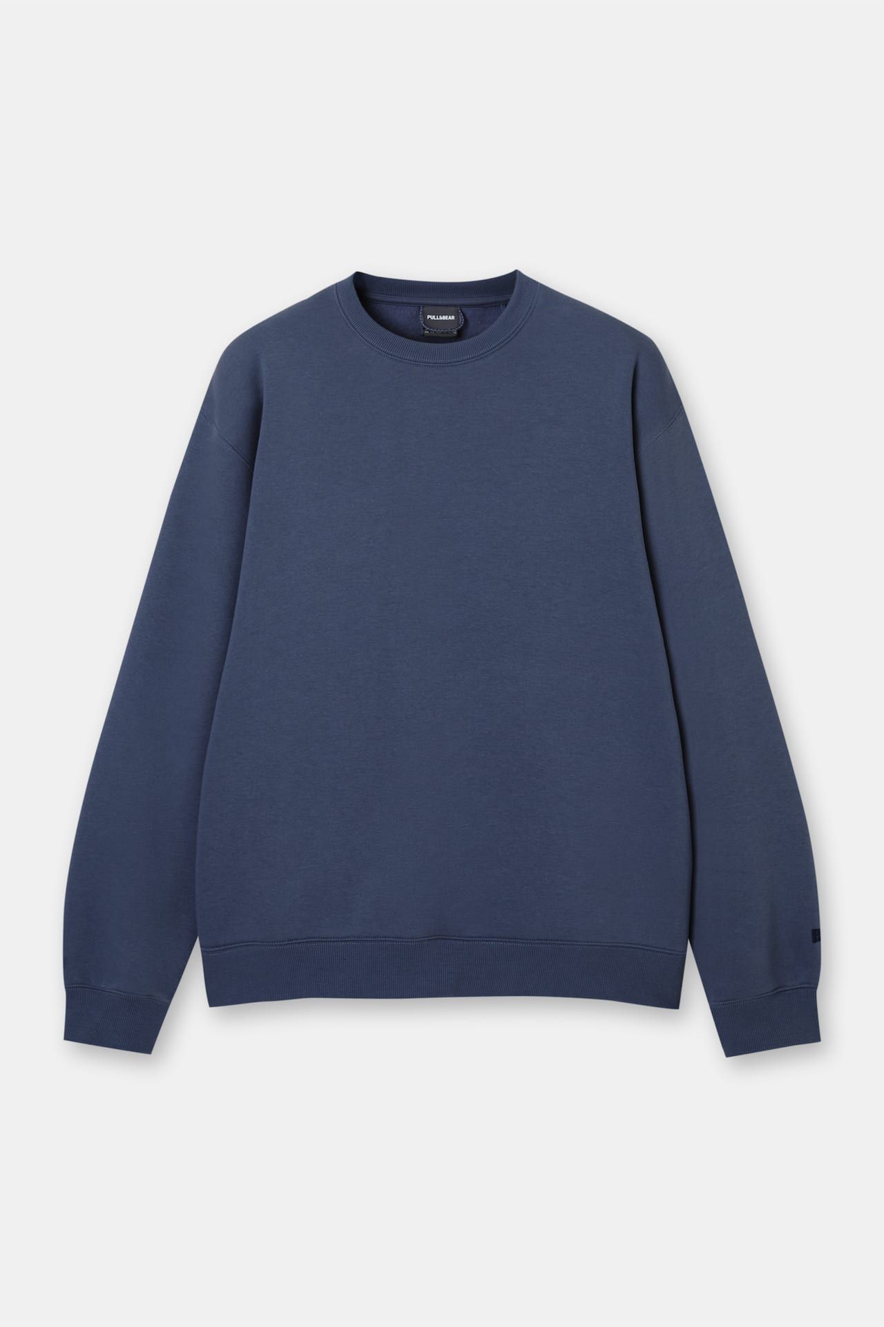 Basic round neck sweatshirt | PULL and BEAR UK