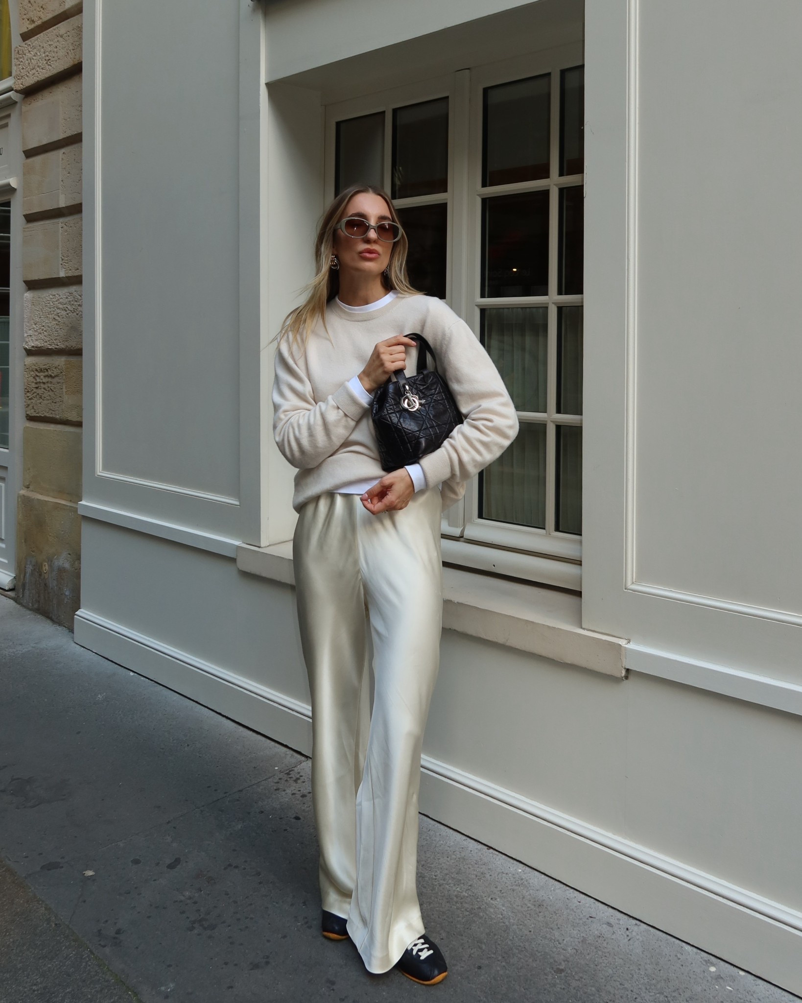 Off duty on an evening during PFw! Wearing size 6 in the lilysilk pants and M in the Uniqlo cashmere men’s sweater x

#LTKaustralia #LTKstyletip #LTKFashionMonth