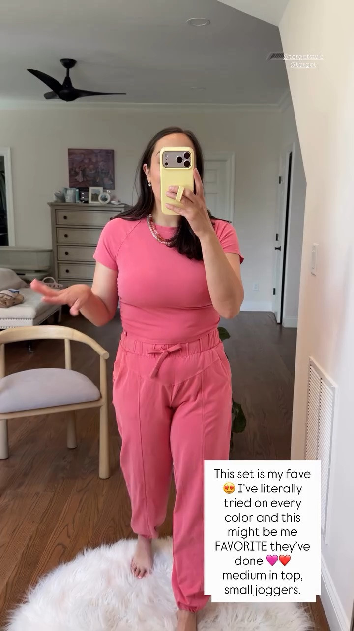 This set is my fave 😍 I’ve literally tried on every color and this might be me FAVORITE they’ve done 🩷❤️ medium in top, small joggers.  @targetstyle @target