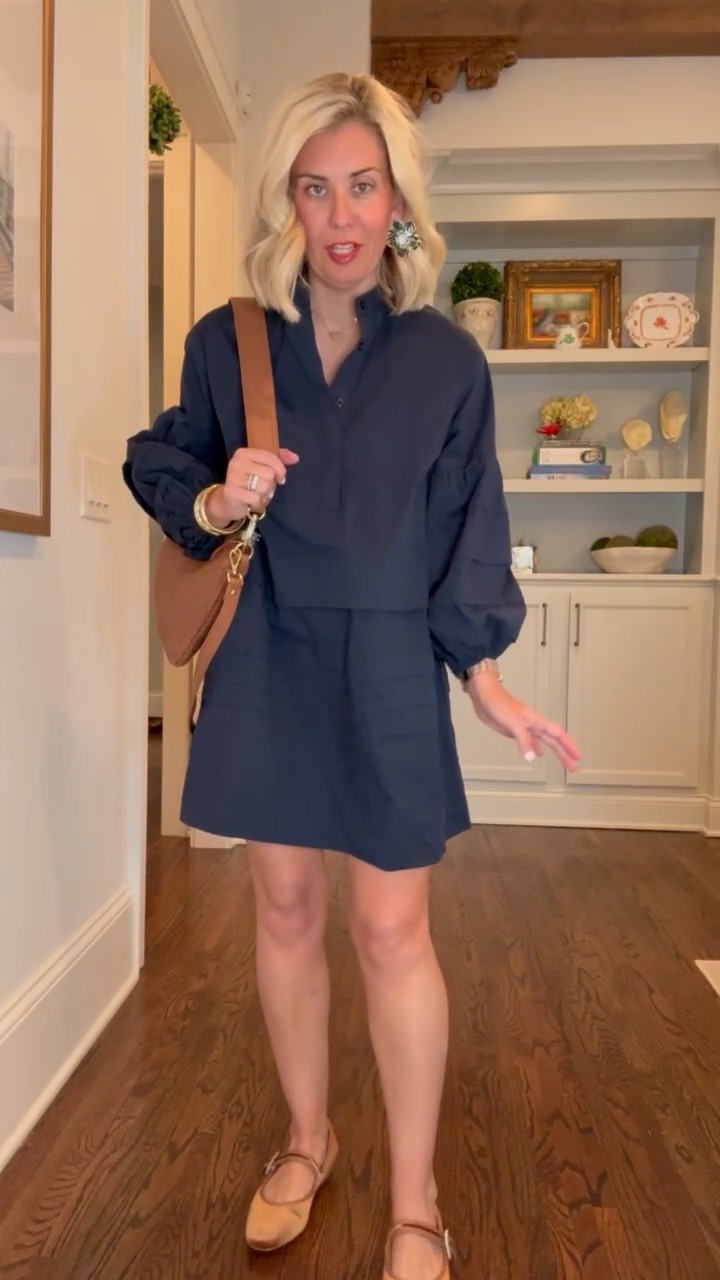 I can’t stop sharing about this dress because it’s that GOOD! 

XS dress
7.5 shoes
Large bags


#LTKOver40 #LTKdayinmylife #LTKootd