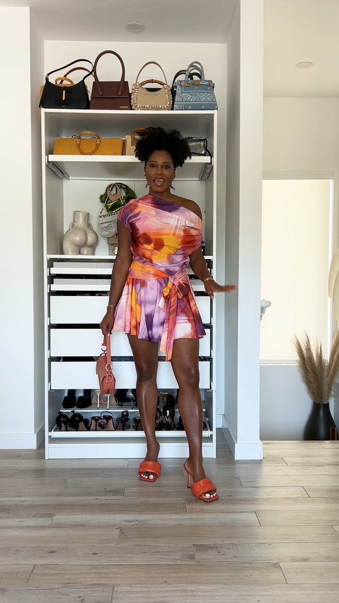 Shop the look 

#LTKStyleTip #LTKItBag #LTKOver40