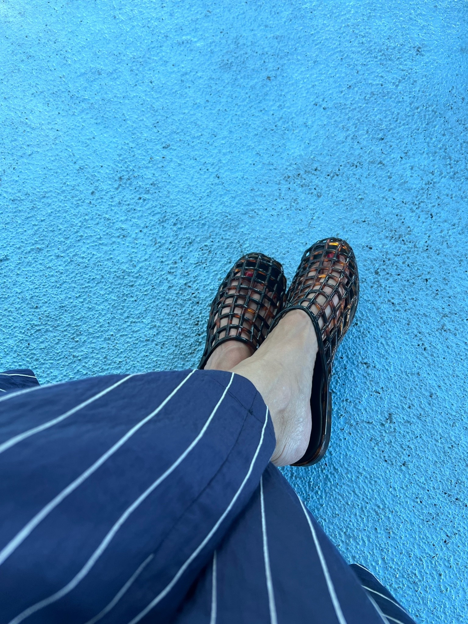Comfy slides!

#LTKootd #LTKOver40 #LTKSeasonal