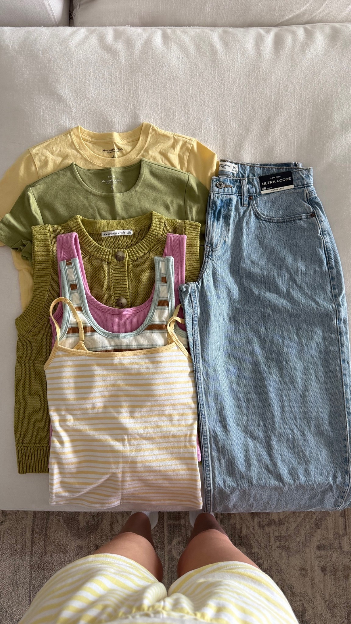 Abercrombie maternity order! Sized up 2 sizes in the jeans and 1-2 size in the tops

#LTKdayinmylife #LTKmomlife #LTKBump