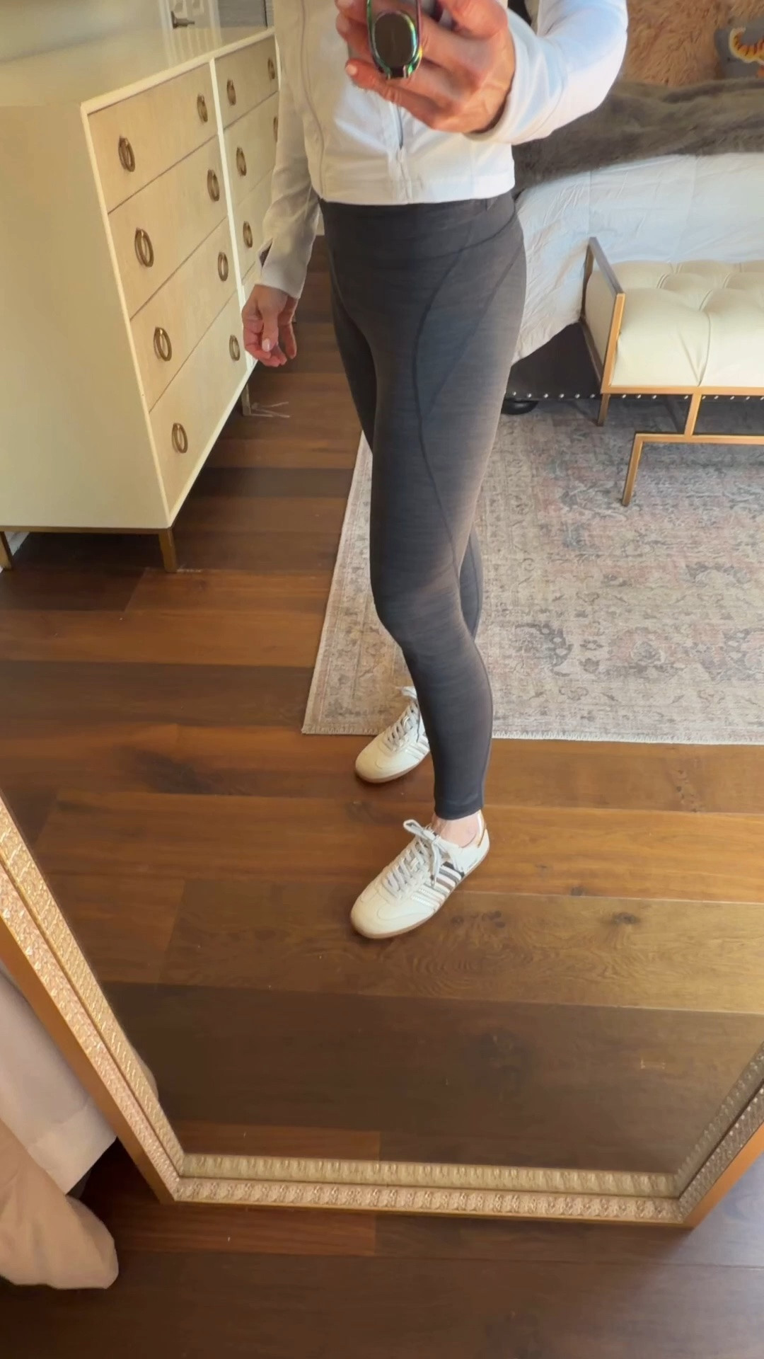 @Shushop so comfy love the neutral color! goes with everything

#LTKootd #LTKActive #LTKfitnessgoals