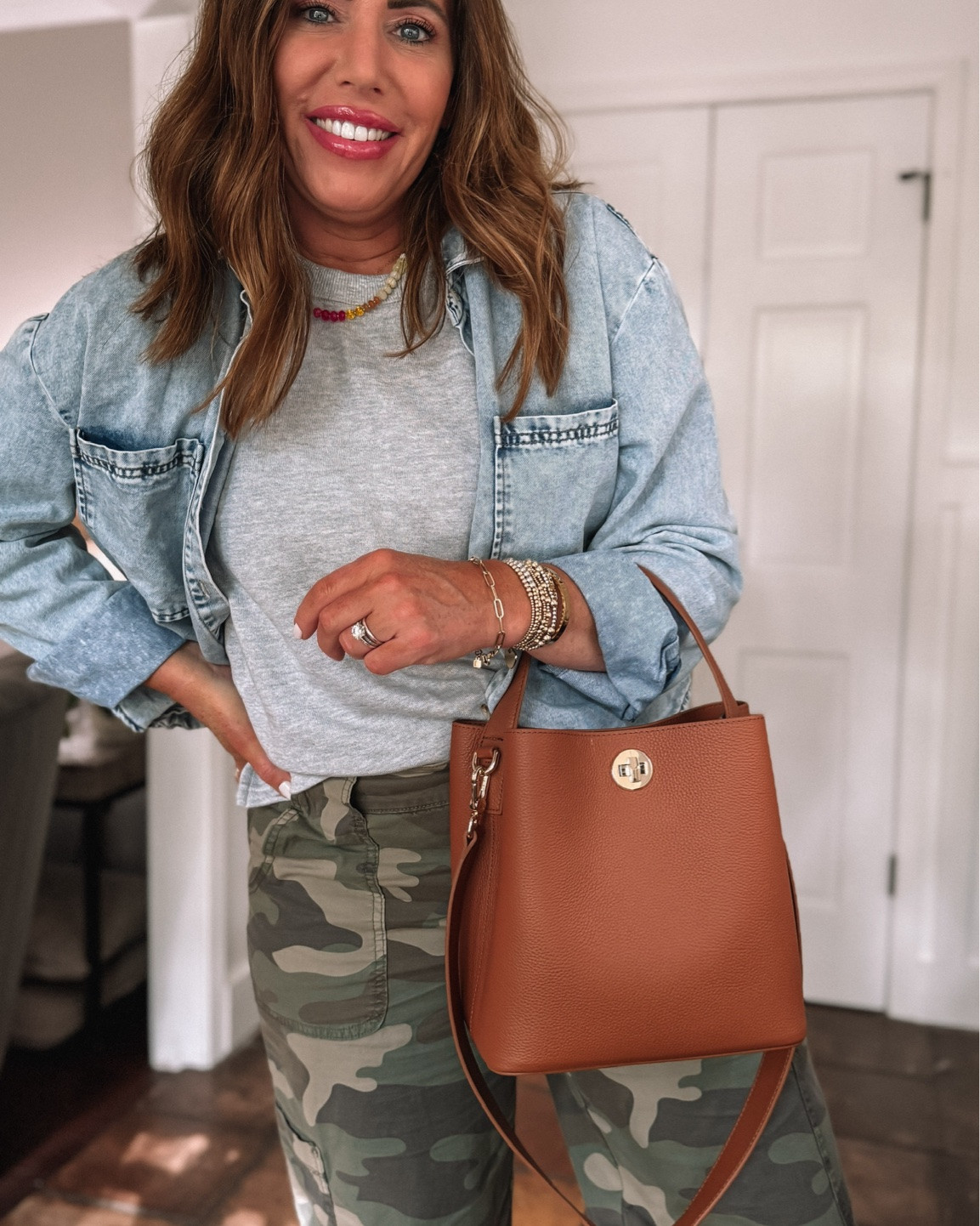 These pants can do no wrong 👌🏼

@Aerie on sale 35% off with code GETMORE

Over 40 style, casual style, spring outfits 2026

#LTKSaleAlert #LTKOver40 #LTKMidsize