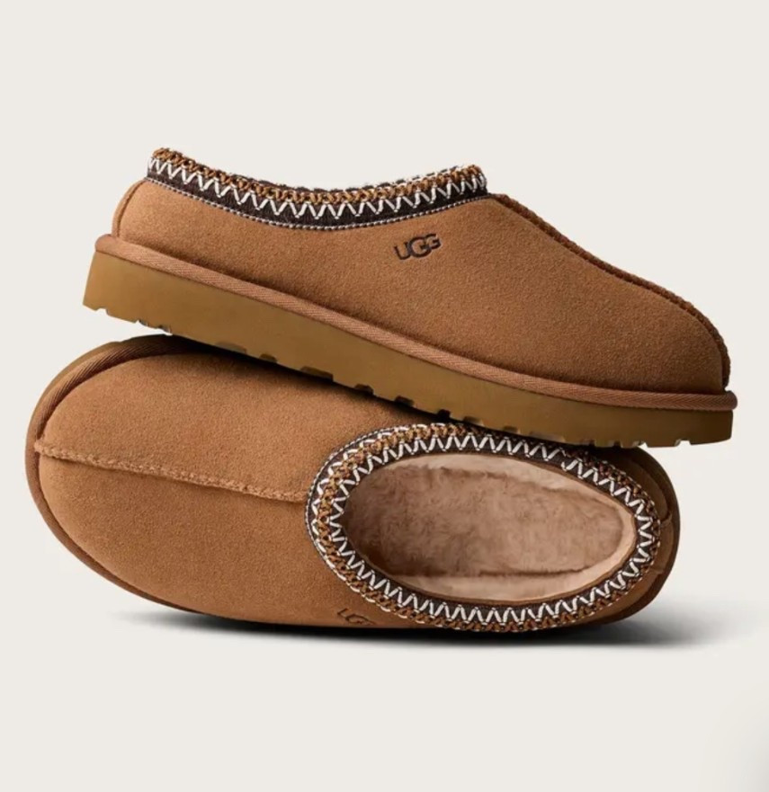 It’s almost season for cozy Uggs. Get them from Nordstrom. Always free shipping and returns. 



Ugg boots, Ugg slippers, classic Ugg mini boots, gifts for her, cozy gifts, gifts for teens , Ugg platform, 

#LTKSeasonal #LTKHoliday #LTKGiftGuide #LTKShoeCrush