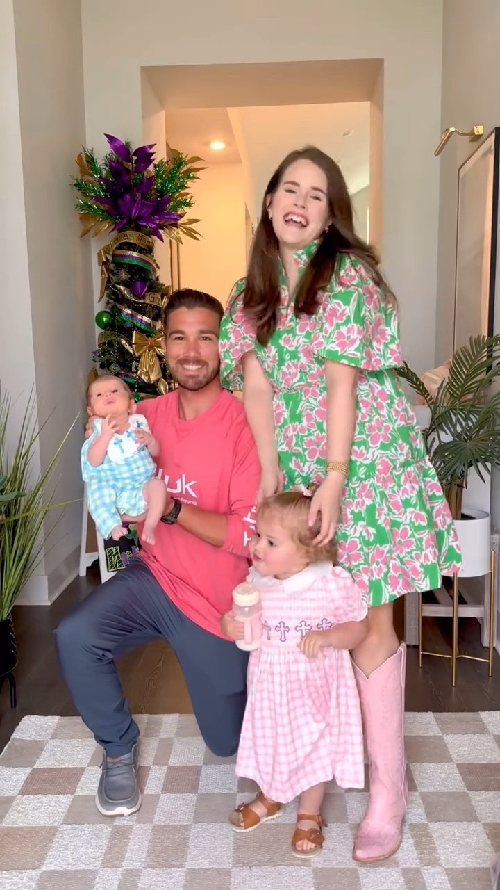 Postpartum real talk + first Sunday back to church with a newborn. 🫶🏼🩵

*my boots are Ariat + dress is Shop The Mint nursing collection 

#2under2 #twoundertwo #postpartum