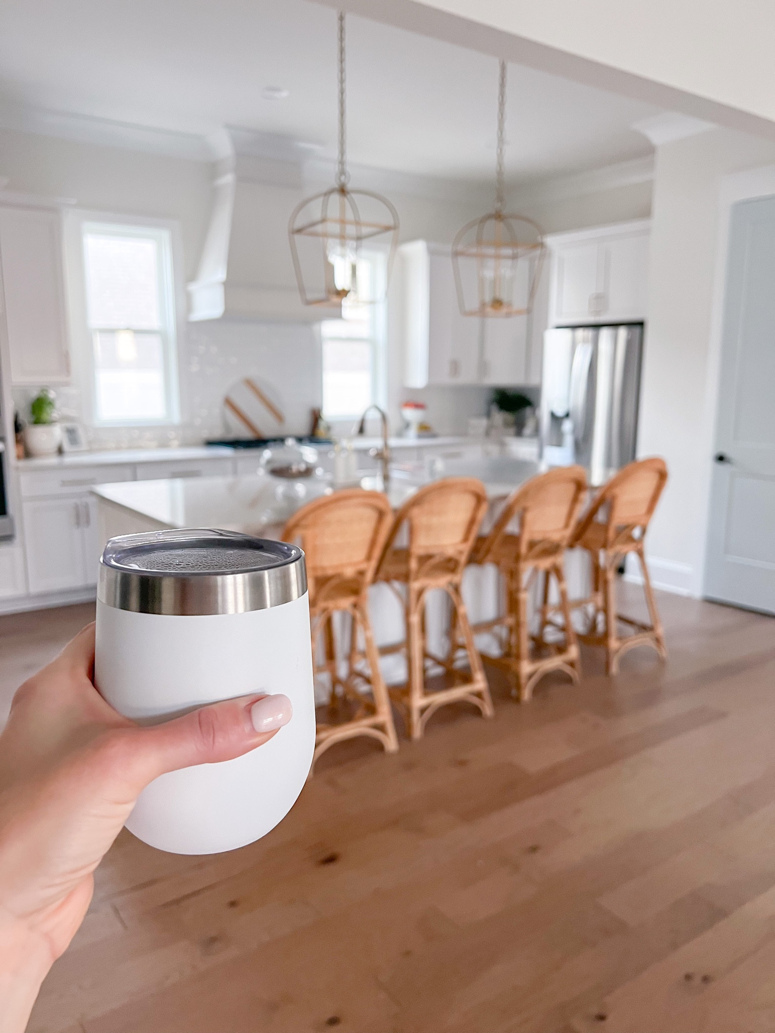 Starting out the week with a clean kitchen and hot coffee! 🙌🏼

#LTKhome