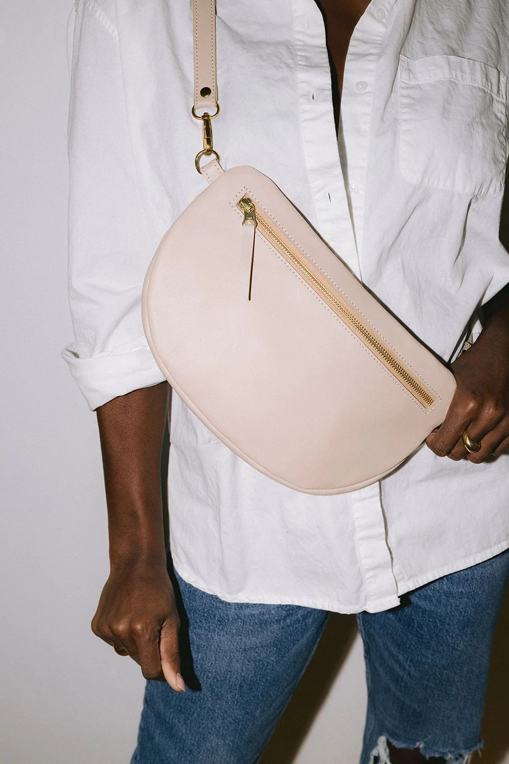 The Big Sling Bag, Gardenia | Abby Alley