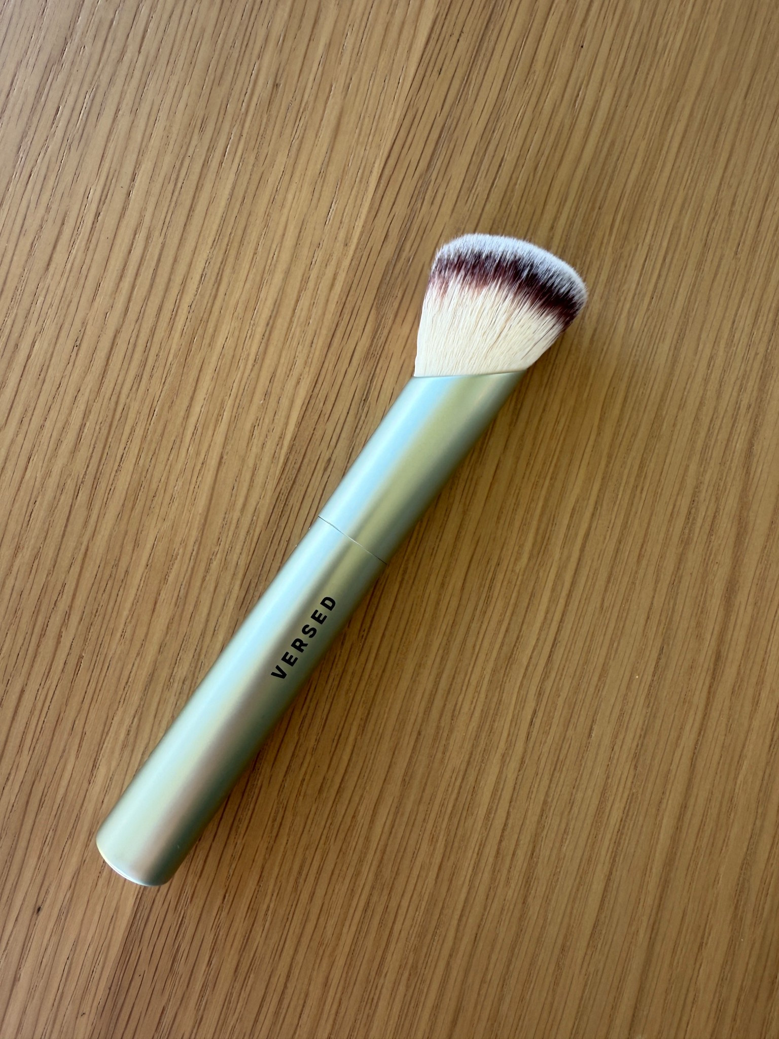 Dupe for the $50 Hourglass Foundation brush 🤝🏼🤝🏼