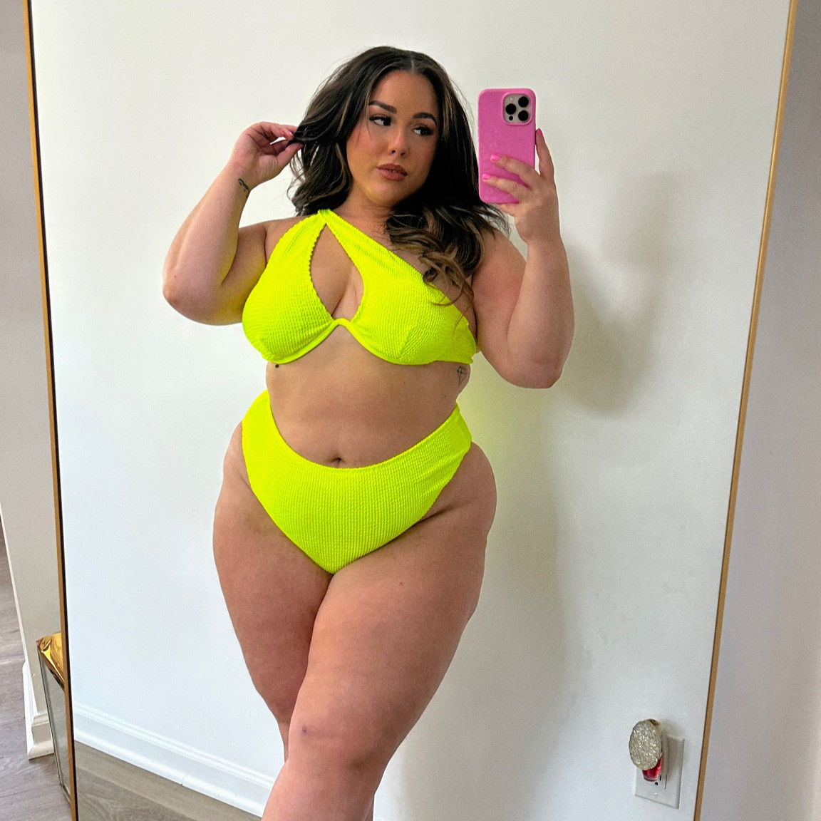 Shein Plus Size Swim 2023 wearing size 2XL #shein #sheinplus #sheinswim

#LTKcurves #LTKswim #LTKSeasonal