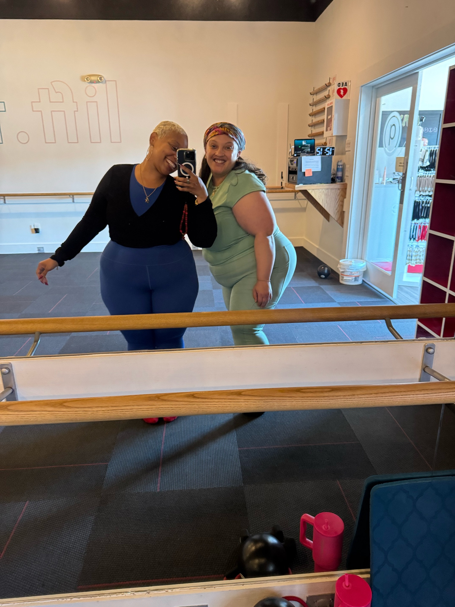 Shop FBF before she closes 🥹

#LTKdayinmylife #LTKfitnessgoals #LTKPlusSize