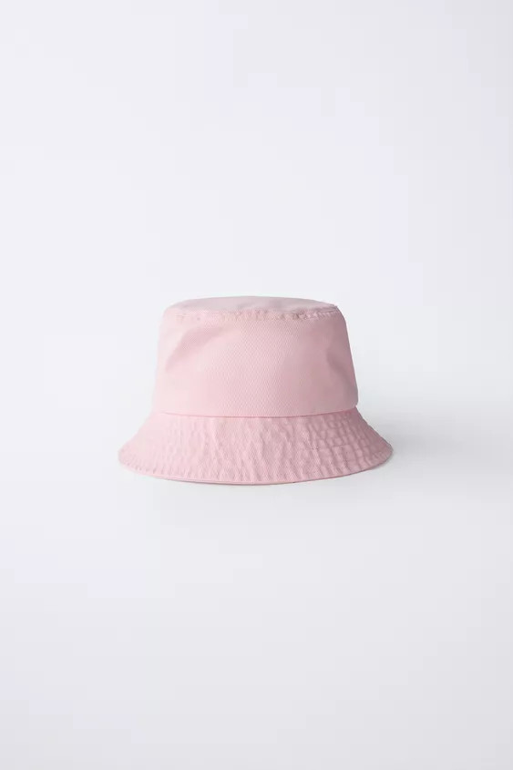 Washed effect bucket hat. | Zara UK