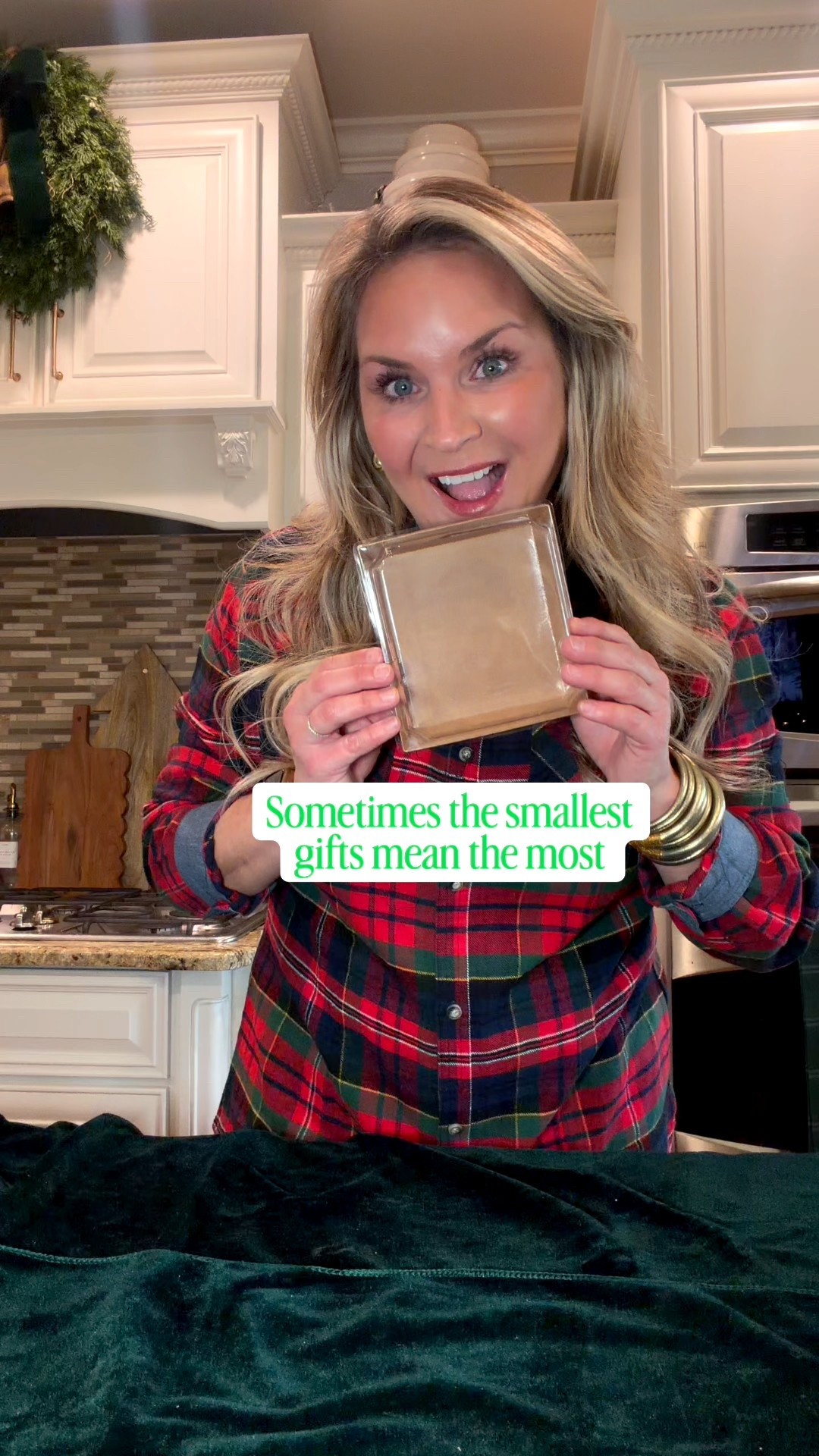 This little cutie is the easiest crowd pleaser for anyone on your list. Teachers, neighbors, besties, hostess gifts… whoever you want to love a little extra. 

Fill with everything needed for the dreamiest warm cup of cocoa, marshmallows, candy canes, hot cocoa mix and more, then finish it off with the prettiest bow.

And if you want to make it feel even more special, you could add the cutest little mug for a fun extra touch. It’s simple, thoughtful, budget friendly and totally adorable the kind of gift that makes people say “oh my gosh this is so cute!” 

Hot cocoa season never looked so cute. ☕️💚

#easygiftideas #budgetfriendlygifts #giftsforanyone 

#LTKSeasonal #LTKHoliday #LTKHome