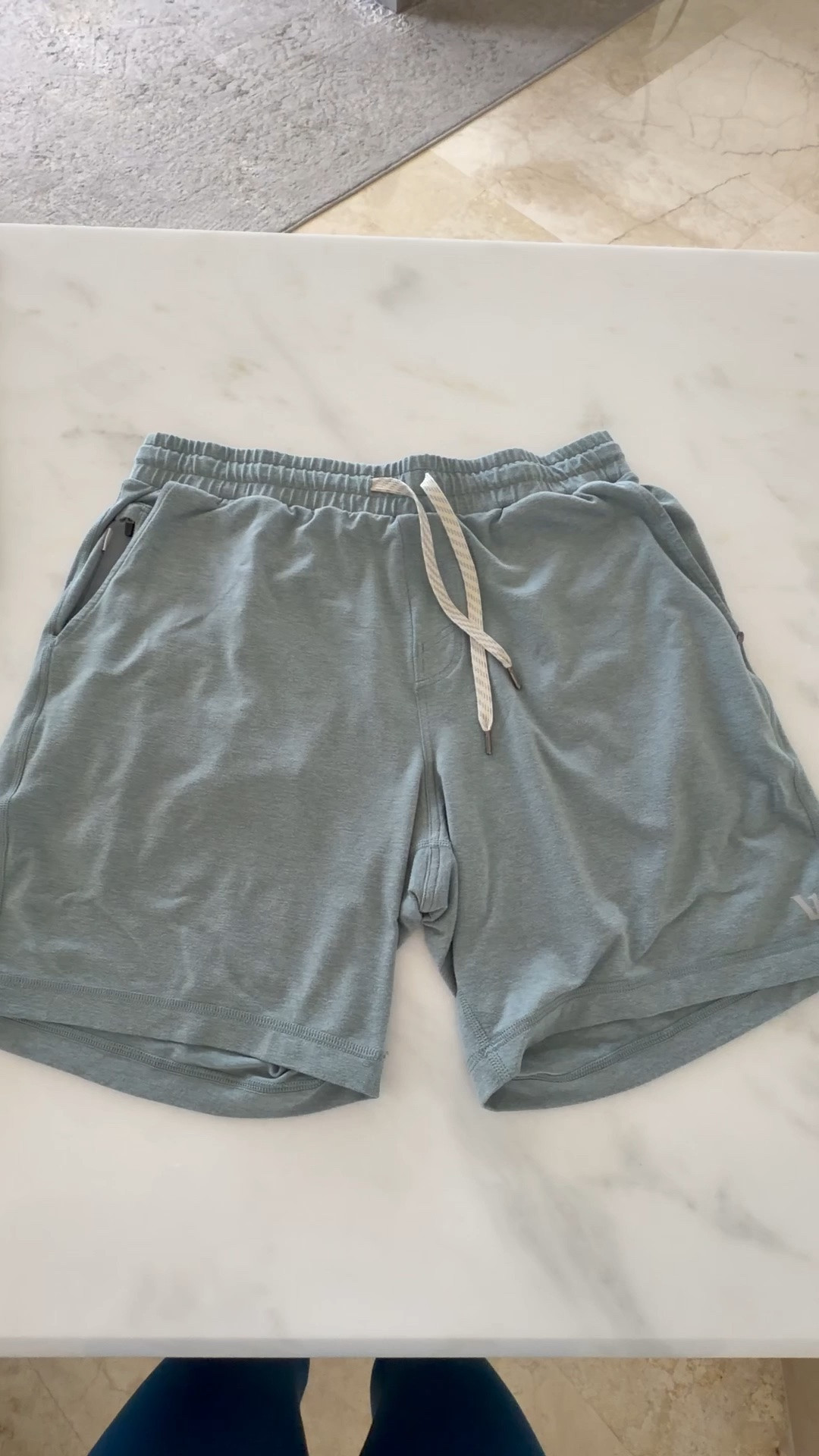 Kevin’s cozy must haves!!!

#LTKSaleAlert #LTKOver40 #LTKMens