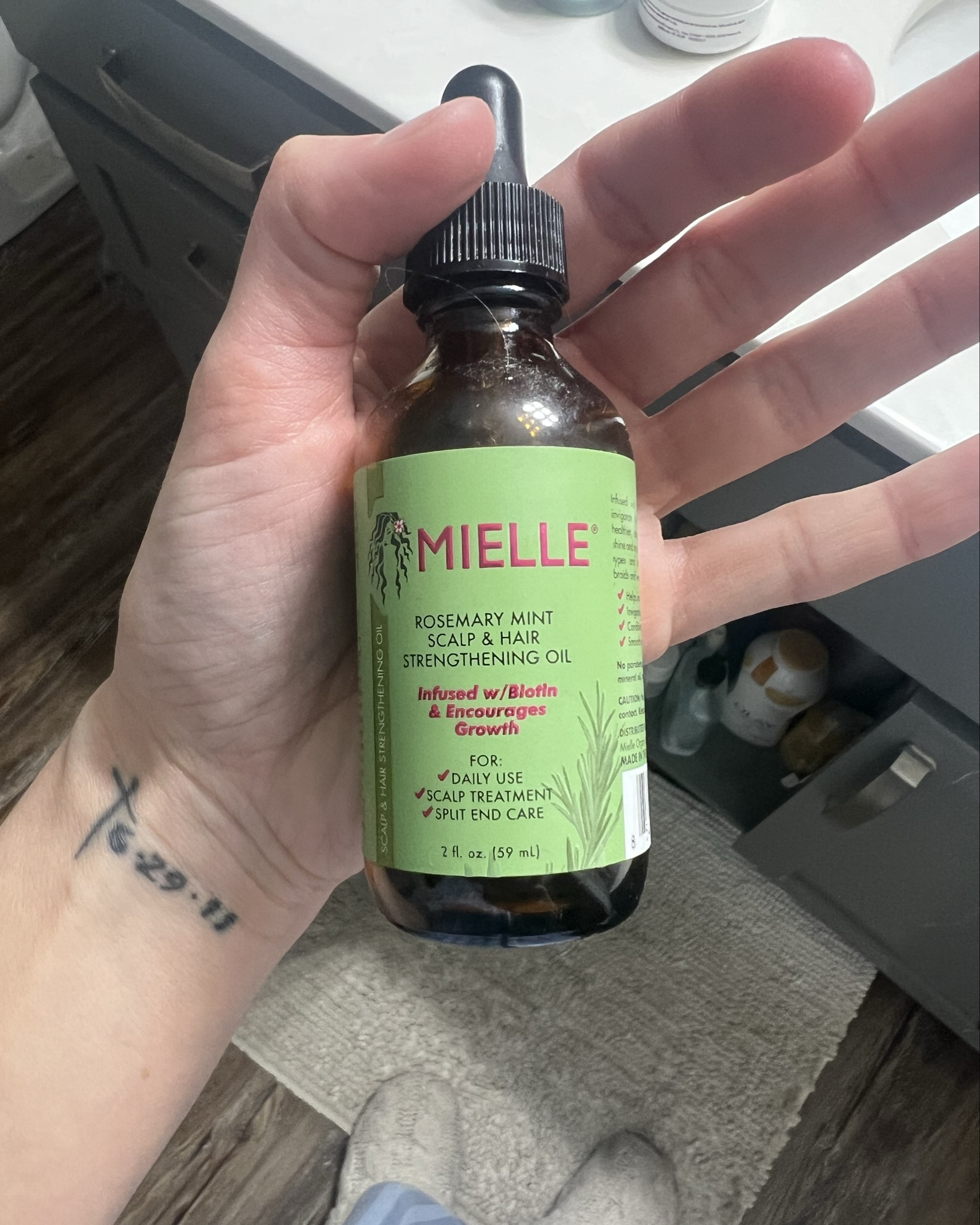 The best oil for a dry scalp and super cheap!!


#LTKBeauty #LTKStyleTip