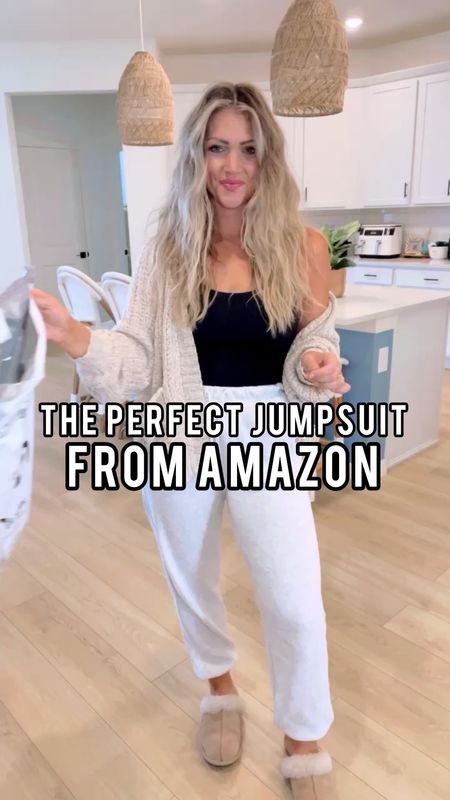 The amazon jumpsuit that will easily become your new fave!!! I’m wearing my true size small for reference. It is sooo stretchy and luxe feeling!!! It runs really long FYI. // 


Amazon finds
Jumpsuit style 
Comfy casual
Workwear
Teacher outfit
Mom outfit


#LTKstyletip #LTKBacktoSchool #LTKunder50