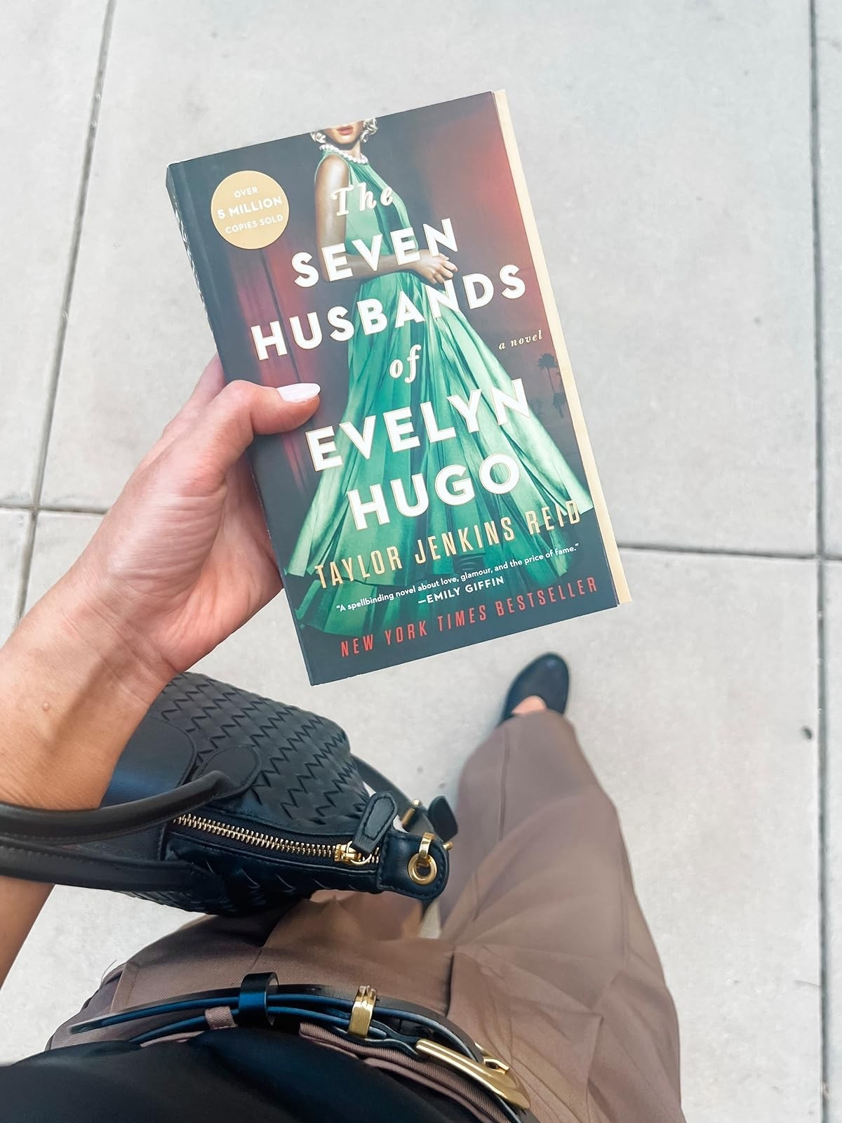 Outfit ideas inspired by amazon's bestselling books. Which one fits your vibe?
booktok, book recommendation, ootd, casual outfit idea, trendy fashion, spring fashion, must have accessories, amazon favorites, top picks, affordable finds, fashion finds, amazon fashion, trendy look, viral finds, spring top

#LTKSeasonal #LTKU #LTKfitnessgoals