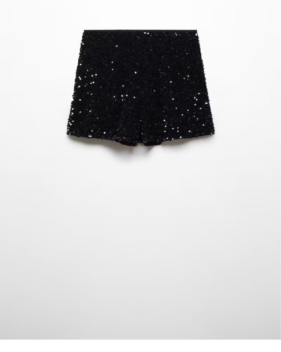 fun shorts!!! 

#LTKSeasonal #LTKsalealert #LTKMostLoved