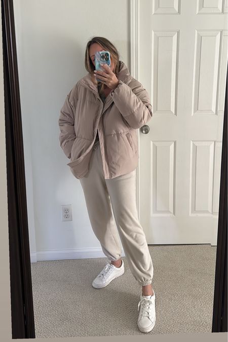 Puffer jacket sweatpants set white sneakers casual neutral style mom style soccer mom 