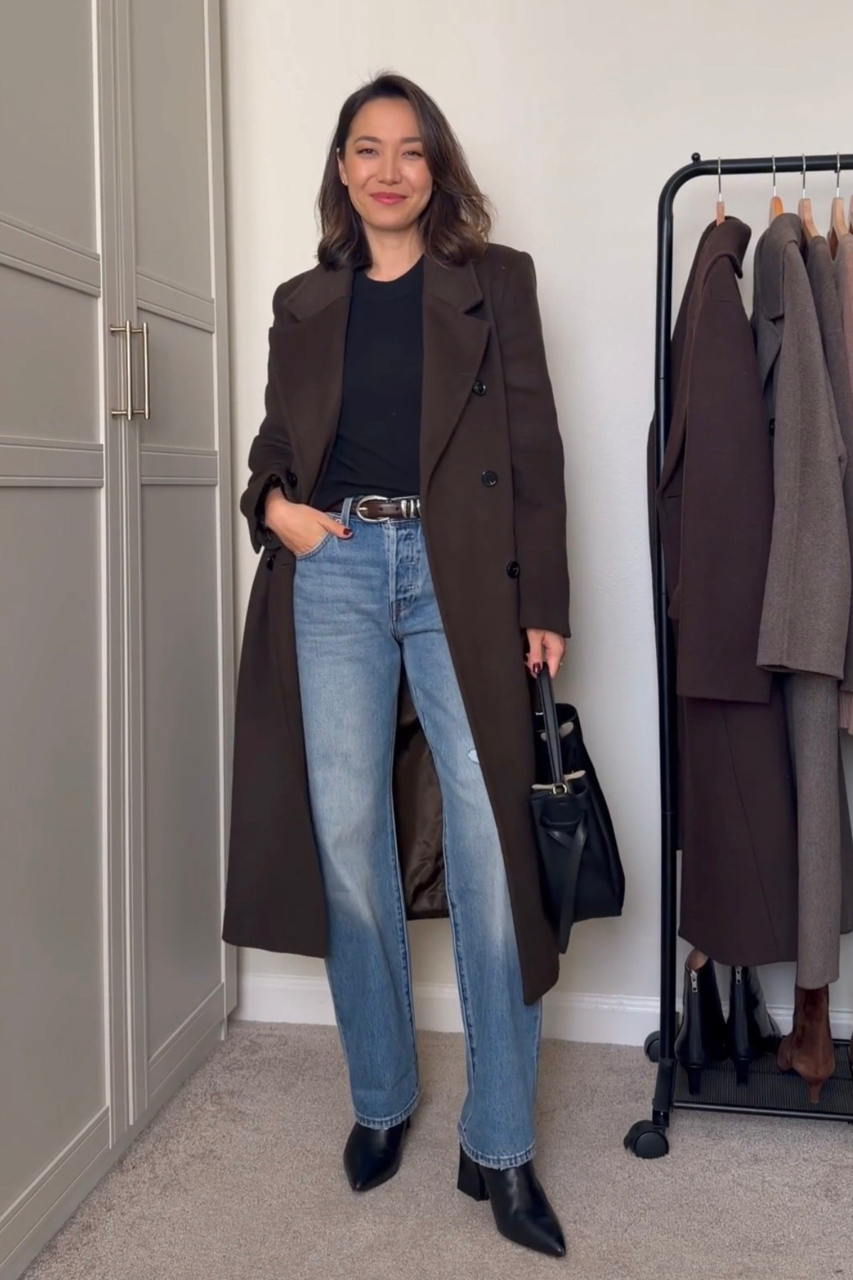 Minimal winter outfit 

Mango tailored coat — xs 
Levi’s 501 90’s jeans — on a major sale under $60! 
Madewell belt — xs 

#LTKootd #LTKSaleAlert