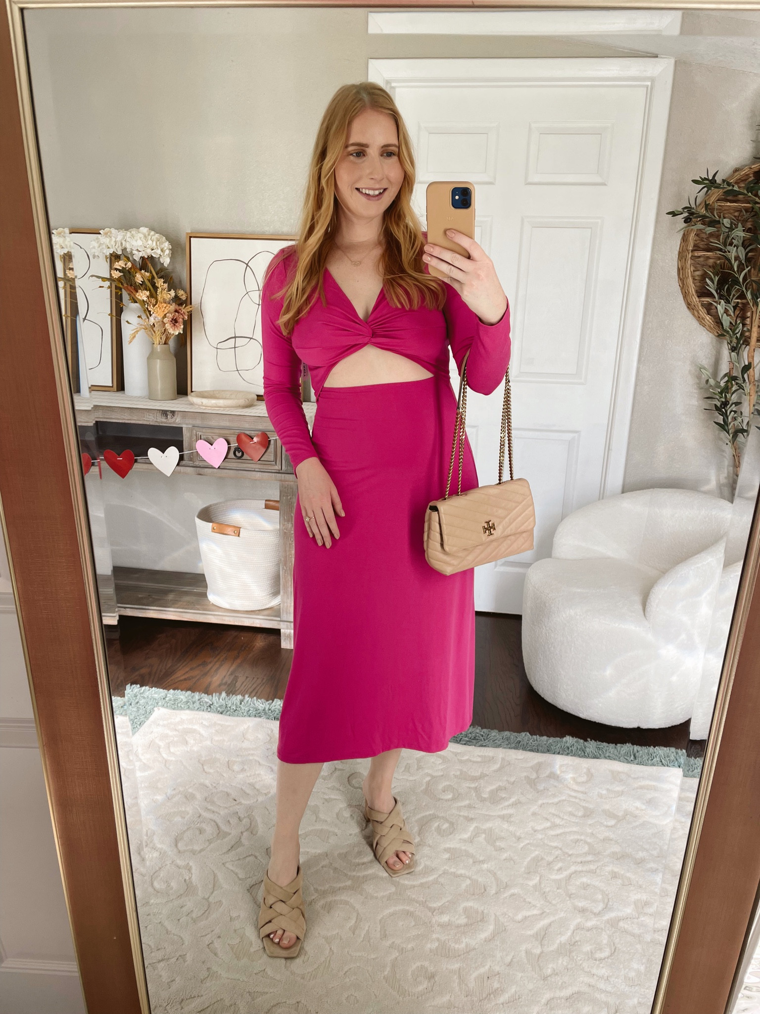 Old Navy dress - size medium 

#oldnavystyle // click to shop! As seen on YouTube: @affordablebyamanda search for me on YouTube 
#valentinesday
#oldnavy
#vday
#valentinesday2023



#LTKunder50 #LTKSeasonal #LTKFind