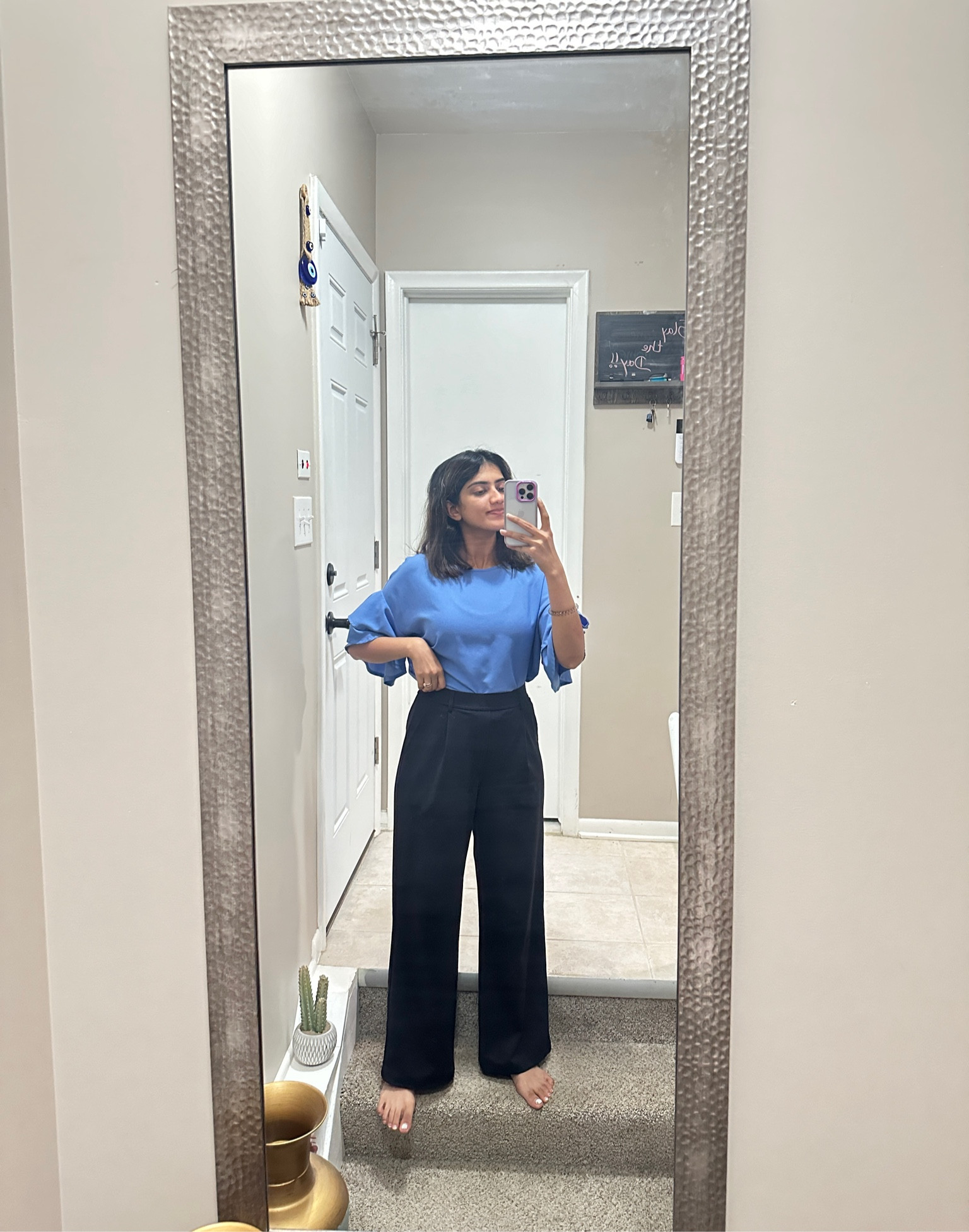 Perfect Work Pants!!

High Waist - Elastic - Stretchable - Pleated - Casual but Formal Look!



#LTKfindsunder50 #LTKstyletip