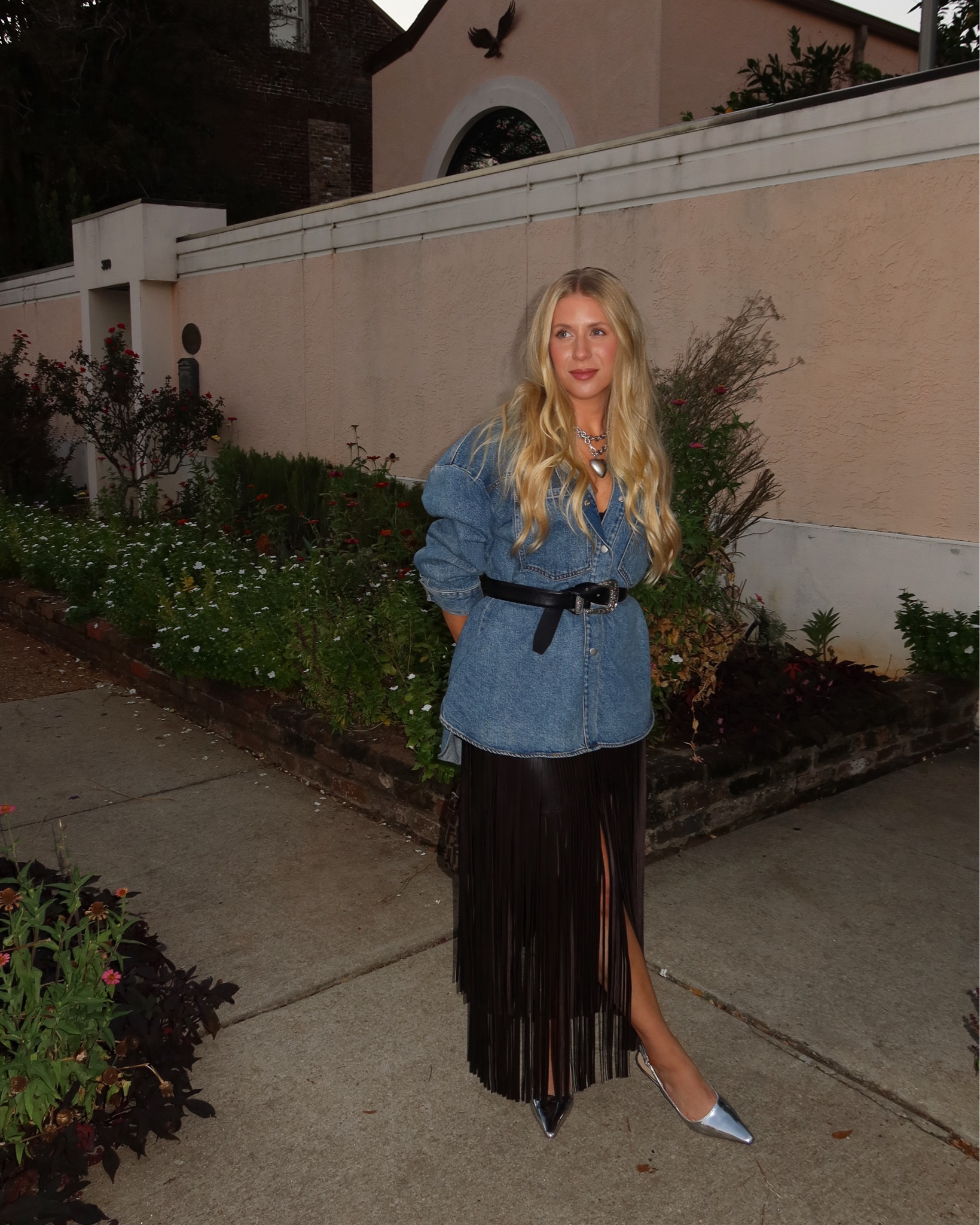 out west 🤠 

#LTKHoliday #LTKFindsUnder100 #LTKStyleTip