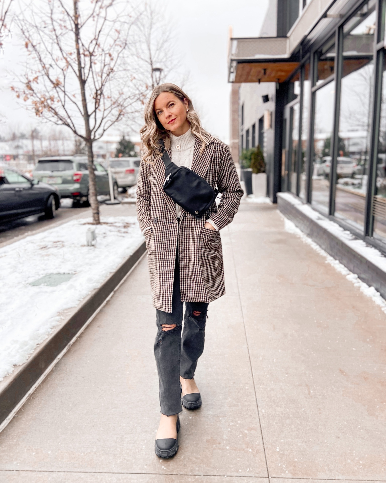 Houndstooth Check Blazer Coat (brown, black, tan, cream/ivory) | Black distressed straight jeans | Two-tone Chelsea Lug Sole winter boots | Walmart mock-neck cream sweater

Wearing size 0 jeans (I am 5’1”)
Size XS coat & sweater (regular size)

#LTKunder100 #LTKSeasonal #LTKstyletip