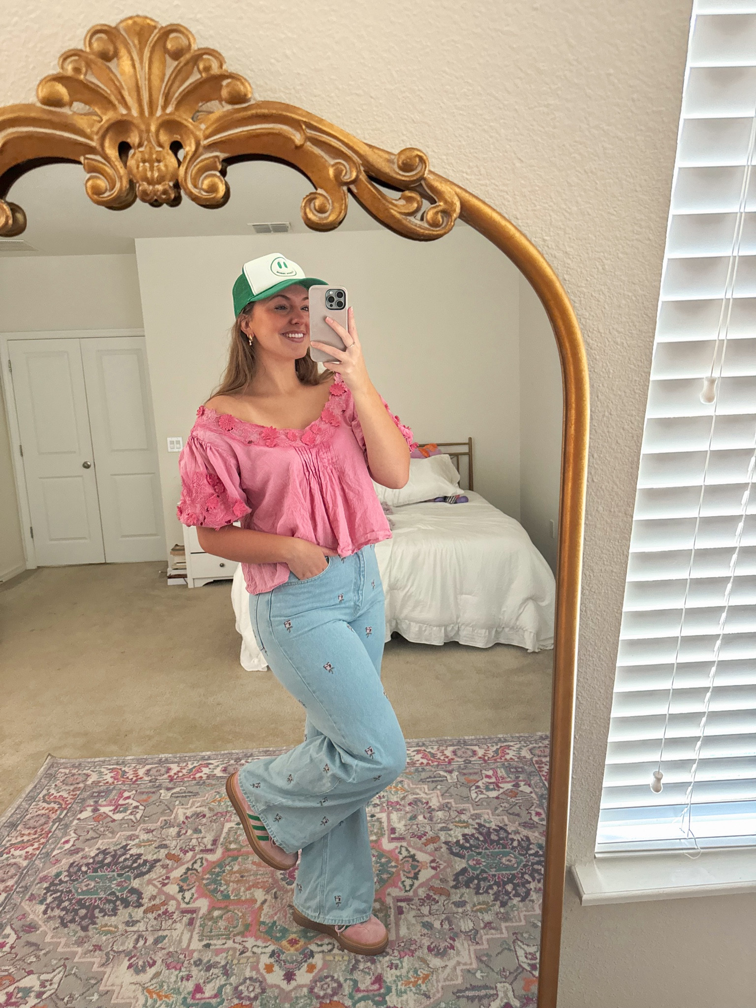 pink & green 😭😭🩷💚🩷💚 

#LTKTravel #LTKSeasonal #LTKStyleTip