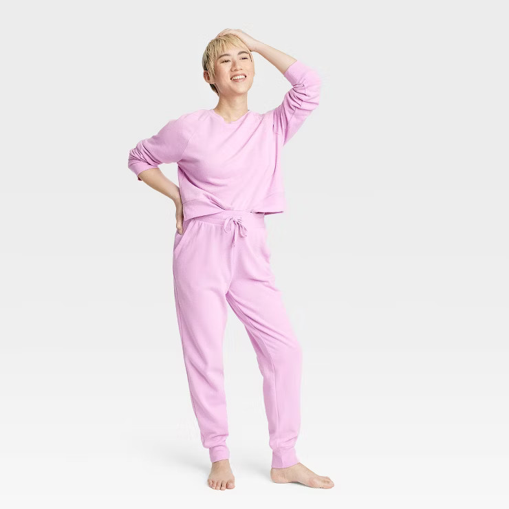 Women's Fleece Lounge Jogger Pants - Colsie™ | Target