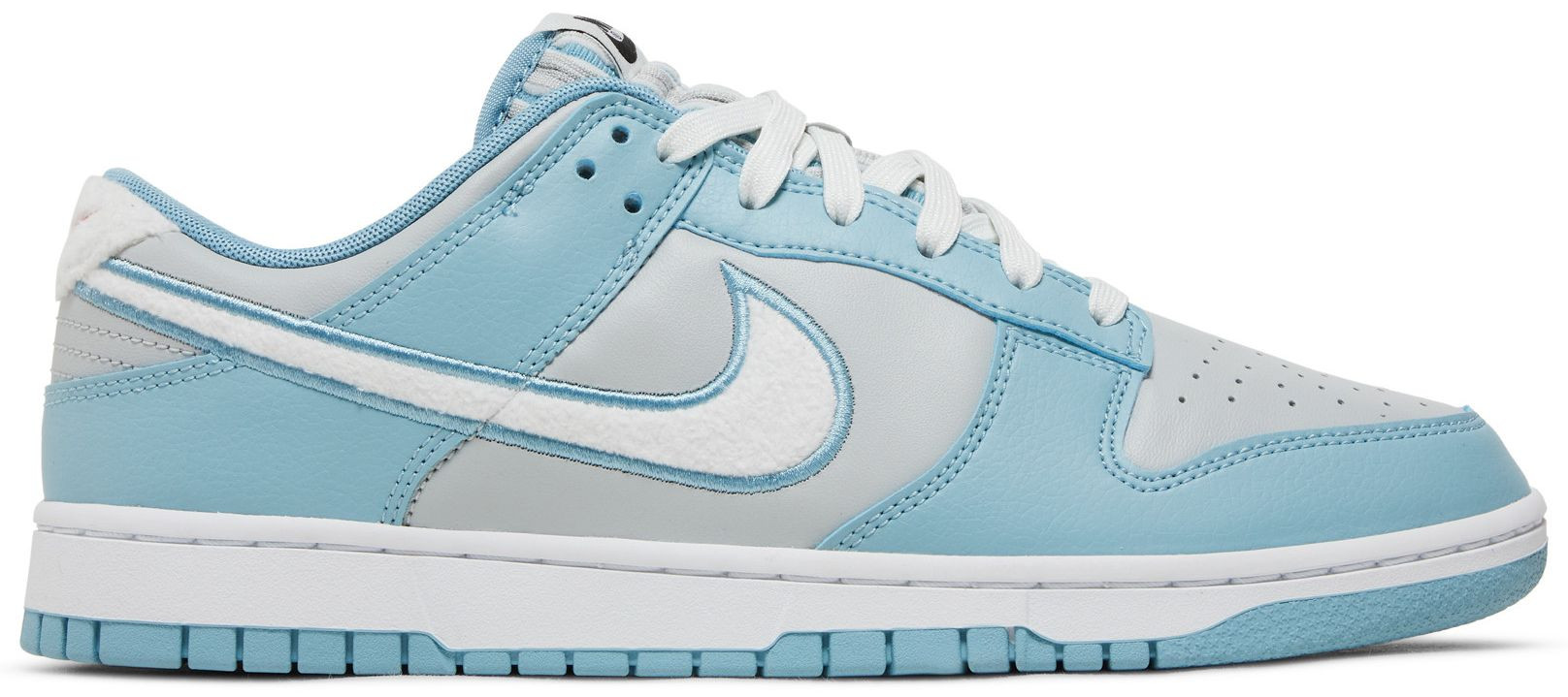 Dunk Low 'Fleece Swoosh - Light Blue' | GOAT