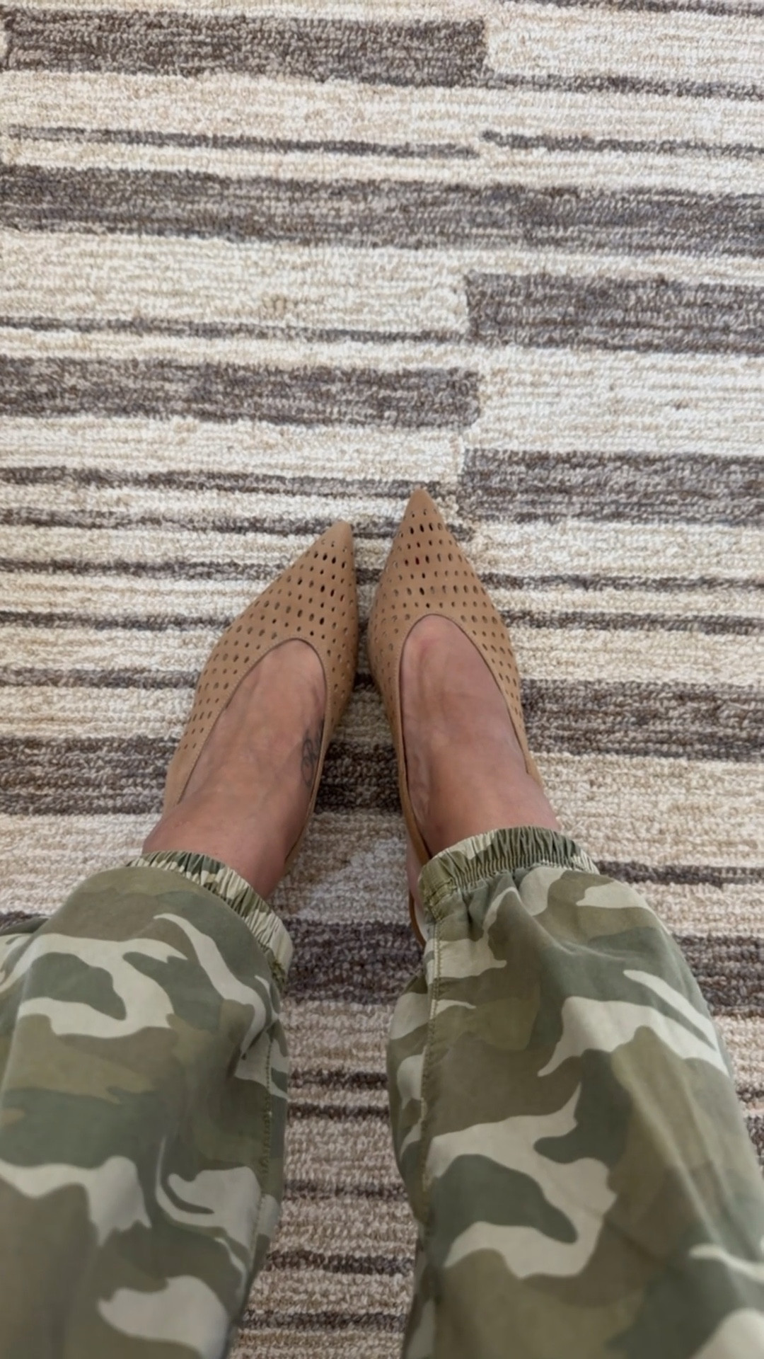 Shoes fit tts, pants size 8 regular (they fit tts). 

#LTKOver40 #LTKootd #LTKSaleAlert