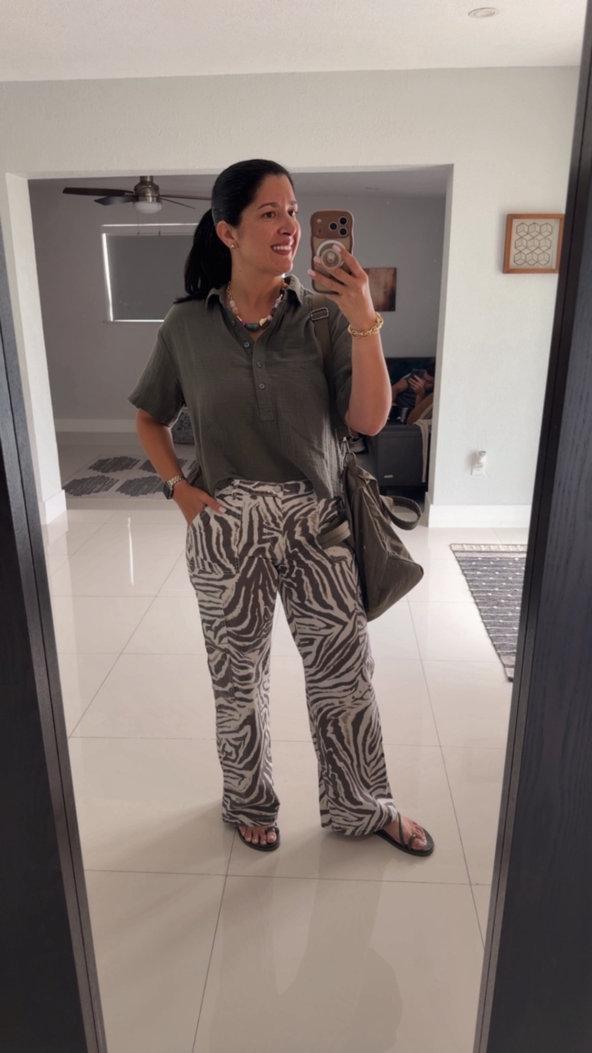 My son asked me to drive him around on a hunt for Needohs and squishies. 🙄 
My top and sandals are both Walmart from last summer. I linked similar  
#ootd #uberdriver