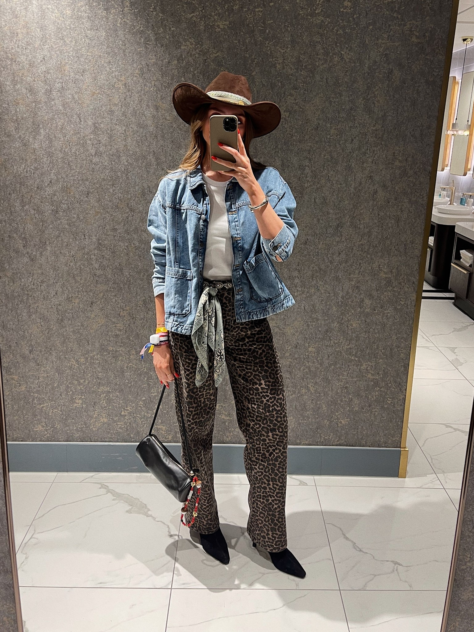 Cowboy Carter outfit 
Large in the matalan denim shirt
Size 8 in the white ribbed vest
Size 8 in the leopard jeans
Heeled ankle boots
Brown cowboy hat 

#LTKuk #LTKsummer #LTKfestival