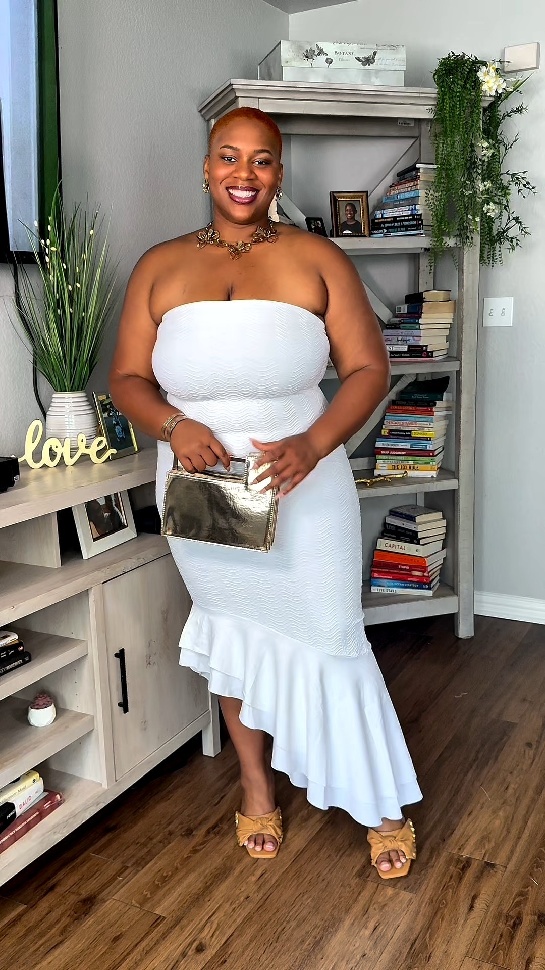 Unfortunately, actually dress not available on LTK, but similar styles have been linked! 

Actual dress can be found in my TikTok: im_catrice


plus size haul, curvy girl fashion, thick and stylish, body-positive style, plus size fashion, curve-friendly style, size inclusive fashion, XL–2X outfits, full-figured looks, plus size outfit inspo

#LTKPlusSize #LTKStyleTip #LTKFindsUnder50