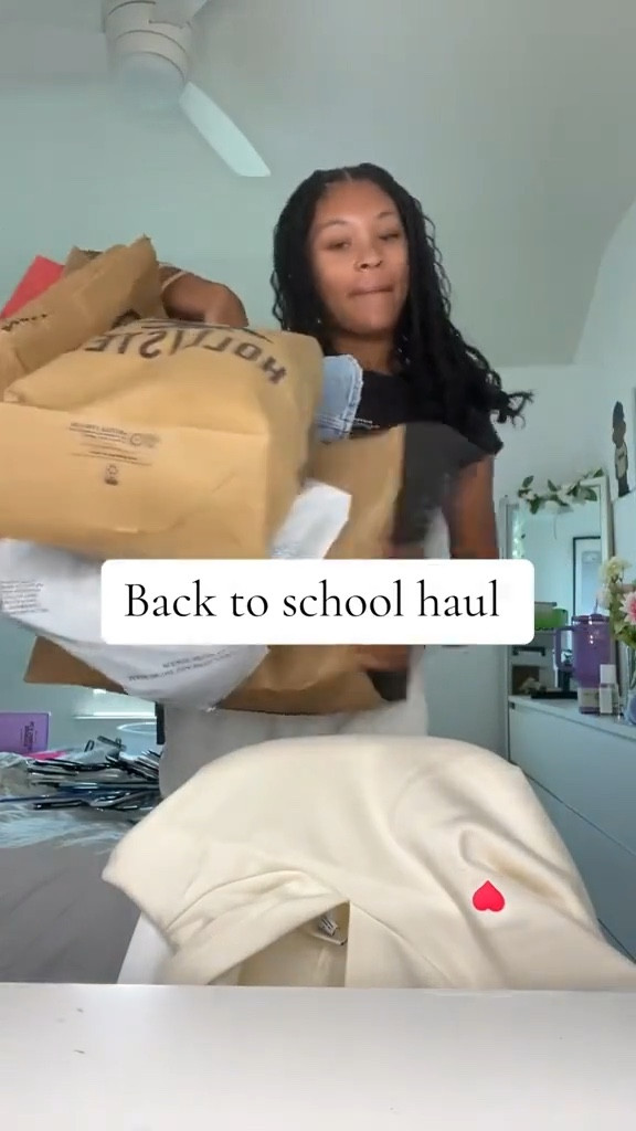 BTS HAUL

#LTKBeauty #LTKStyleTip