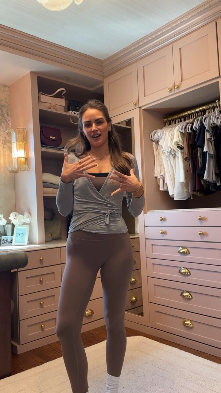 Such a good find✨ under $20 & comes in so many colors from amazon

#LTKSaleAlert #LTKootd