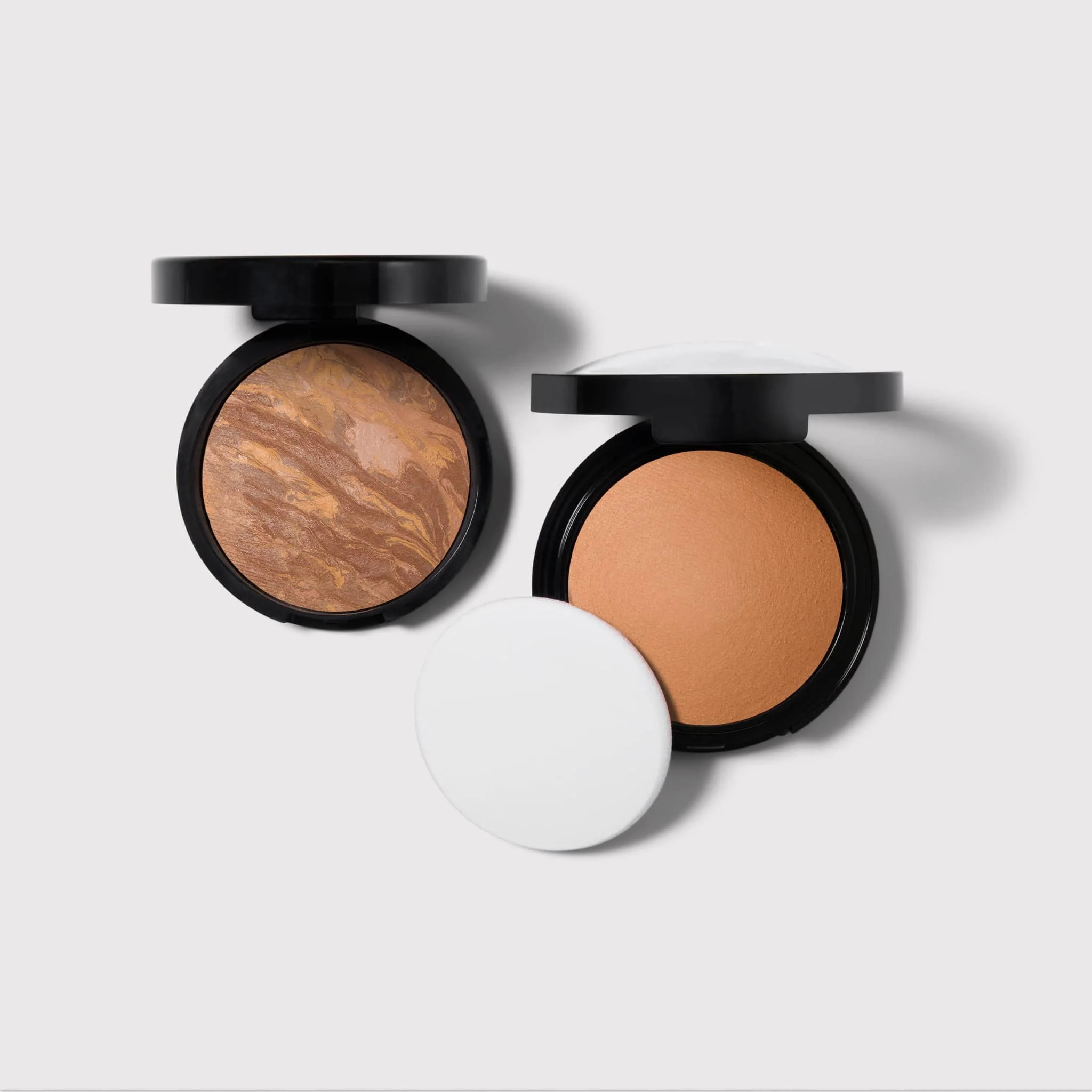 Light and Full Coverage Kit (2 PC) | Laura Geller