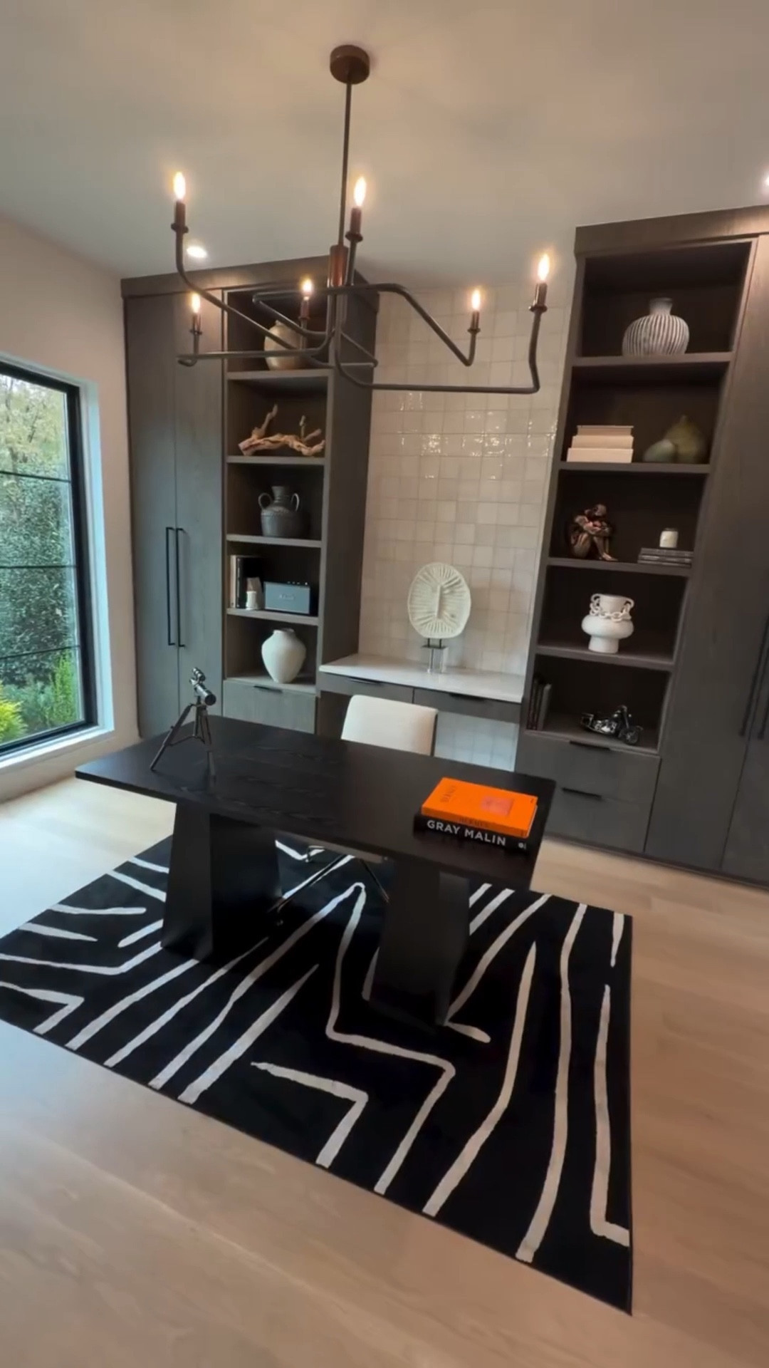 Not a bad place to get some work done 🤓
.
Really loving how this study turned out in our latest new construction project.
.
This desk was an amazing price and a perfect centerpiece for the office. 
It comes in several colors as well.. a total must have. 