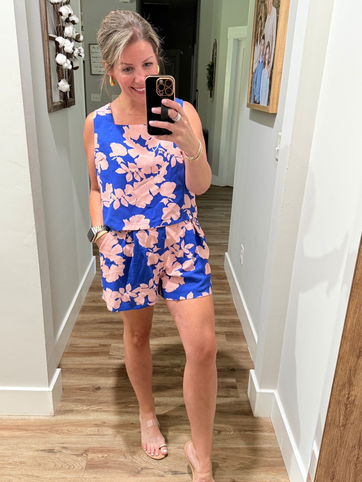 Walmart fashion! Size medium.!



#LTKStyleTip #LTKMidsize #LTKFindsUnder50