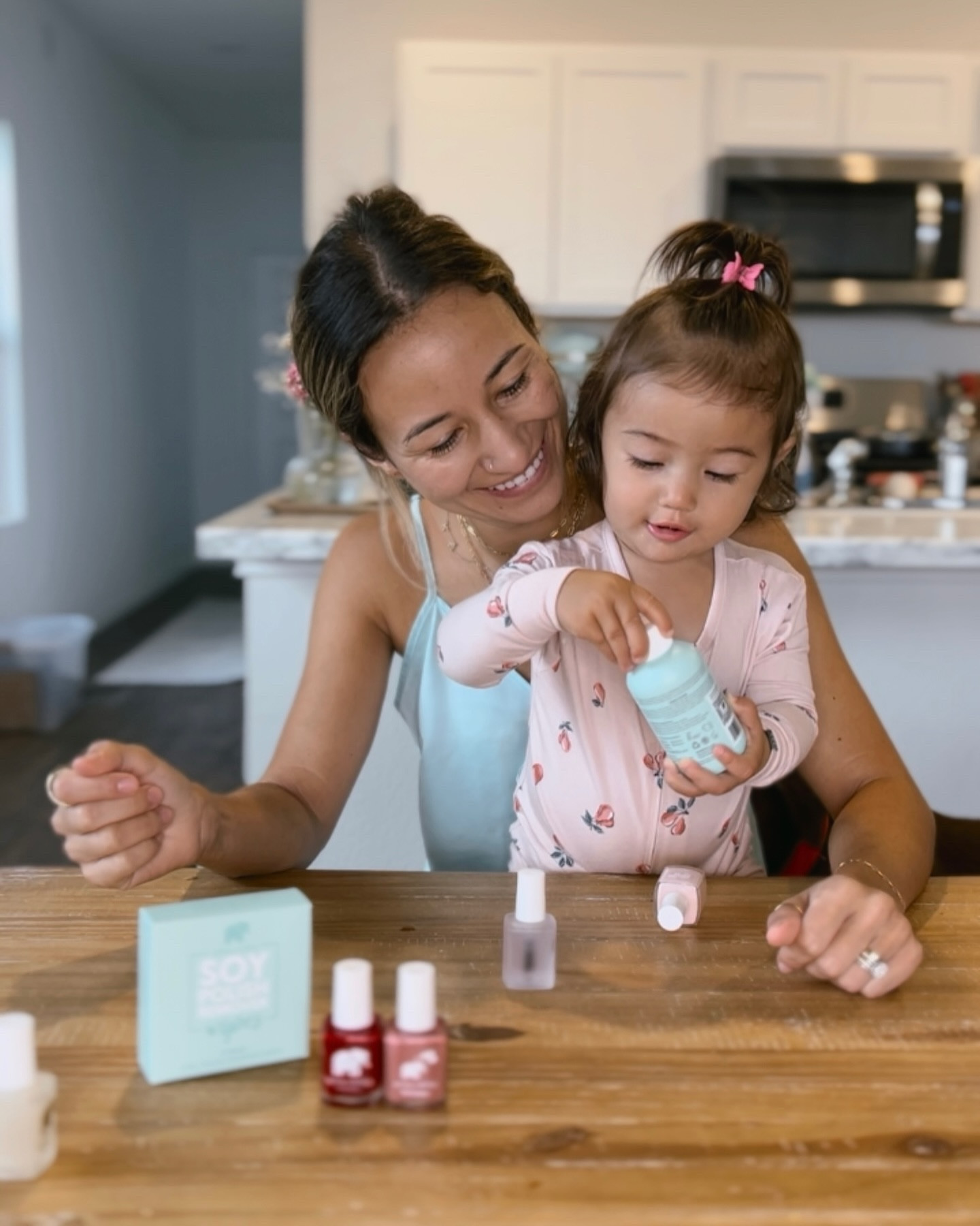 #ad monday morning jammies & mannies to start off our week curtesy of @cvspharmacy and @ellamila ☺️ B’s first mannie with mommy today and I feel SO good doing it for her because @ellamila has the BEST and CLEANEST ingredients 👏🏼 

#nailpolish #liketoknowit #liketkit #nails #mommyandme
