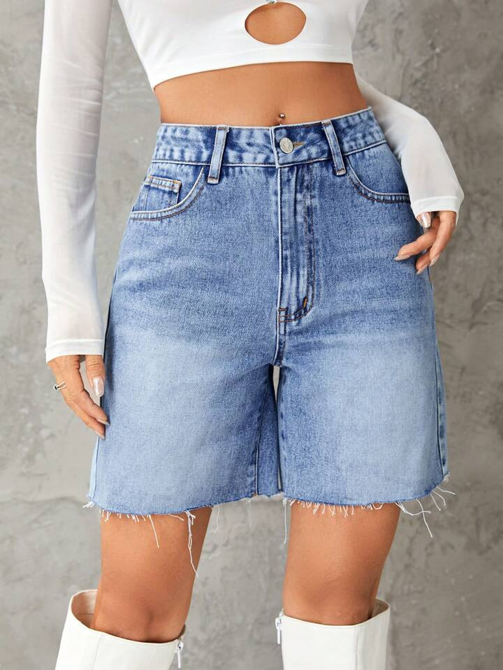 SHEIN EZwear High Waist Raw Hem Denim Shorts | SHEIN